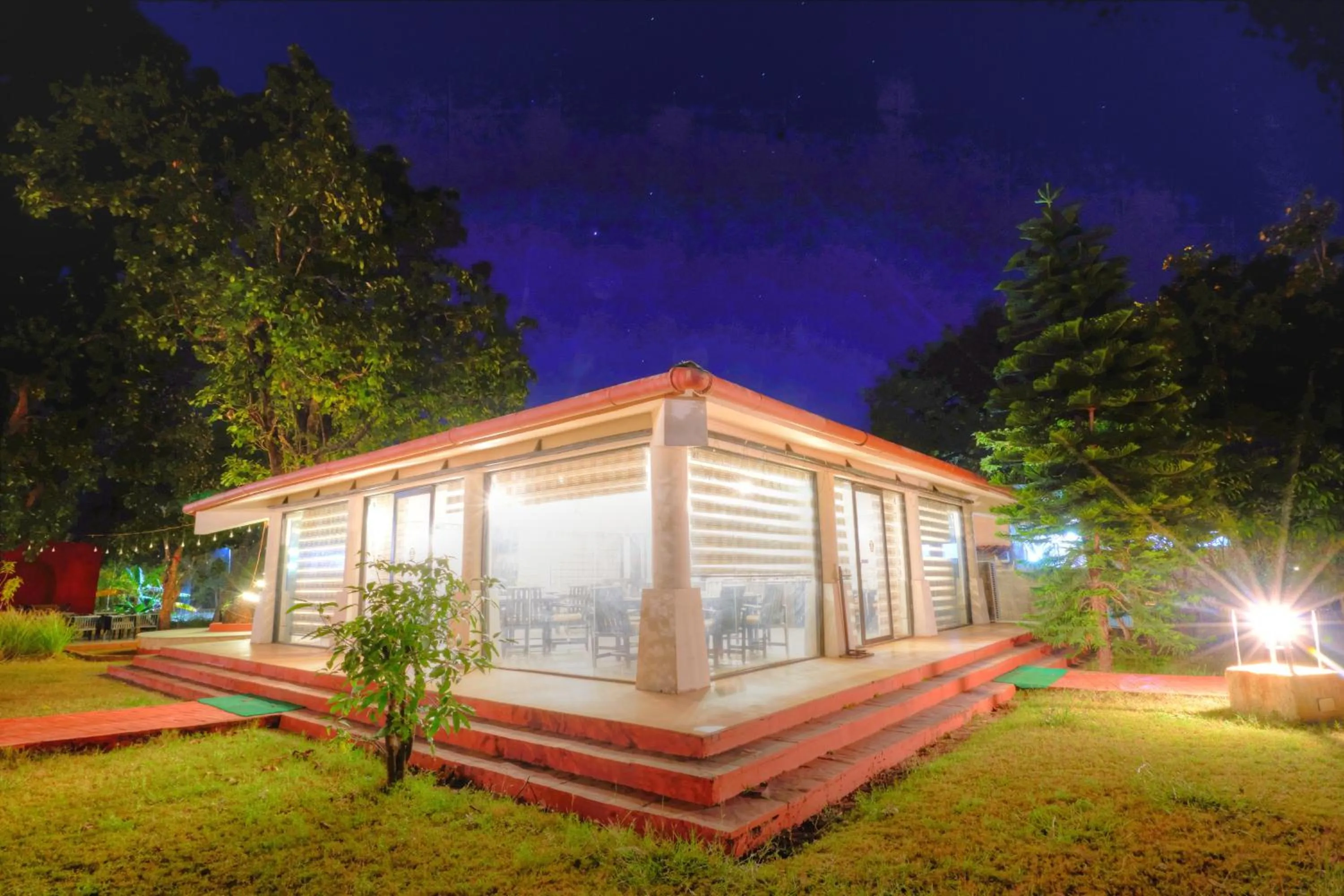 Restaurant/places to eat in Bundela Bandhavgarh by Octave