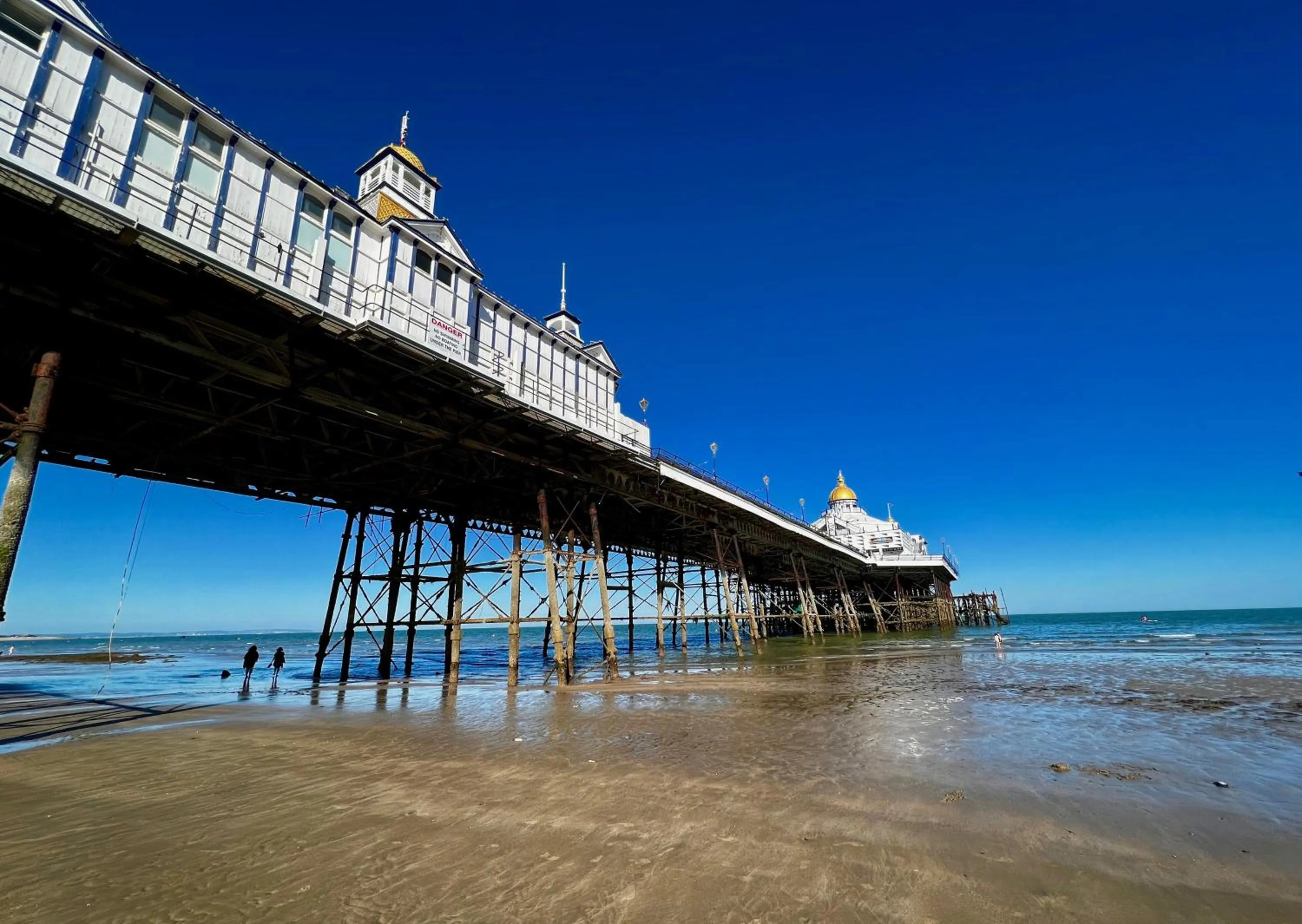 Beach in Pearl & Pebbles Eastbourne