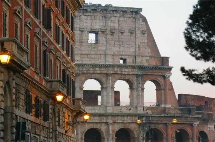 Colosseo Homerents 2 Colosseo Homerents 2