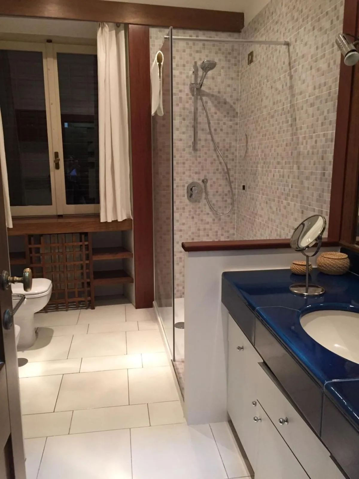 Bathroom in Colosseo Homerents 2