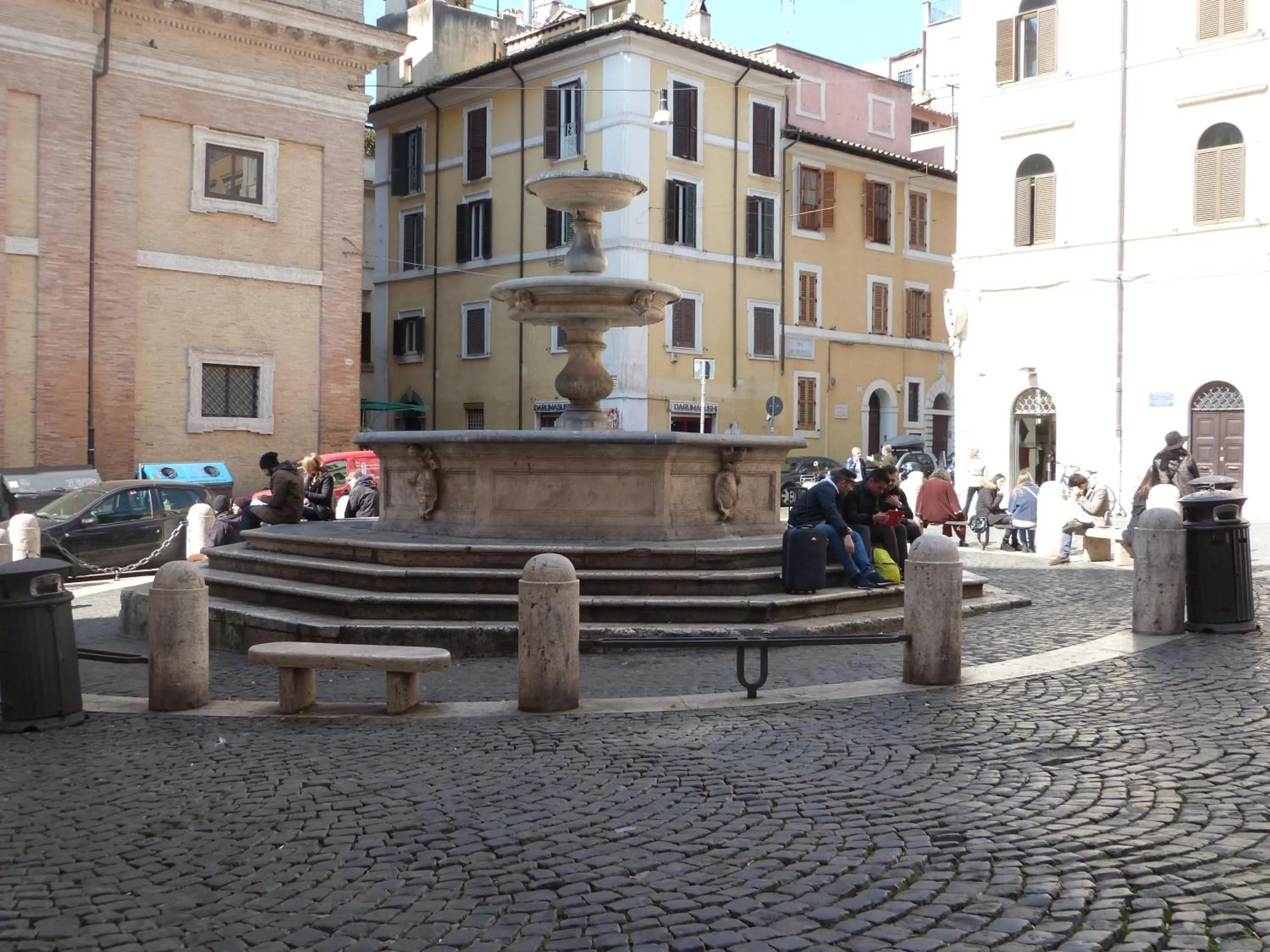 Neighbourhood in Colosseo Homerents 2