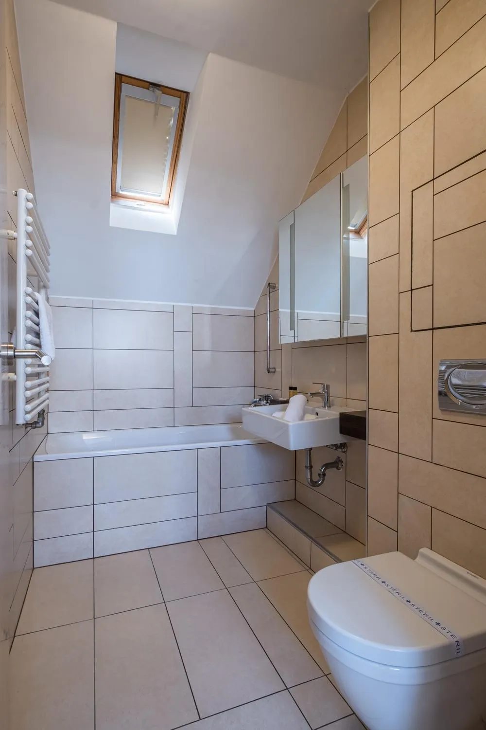 Bathroom in Echo Residence All Suite Hotel