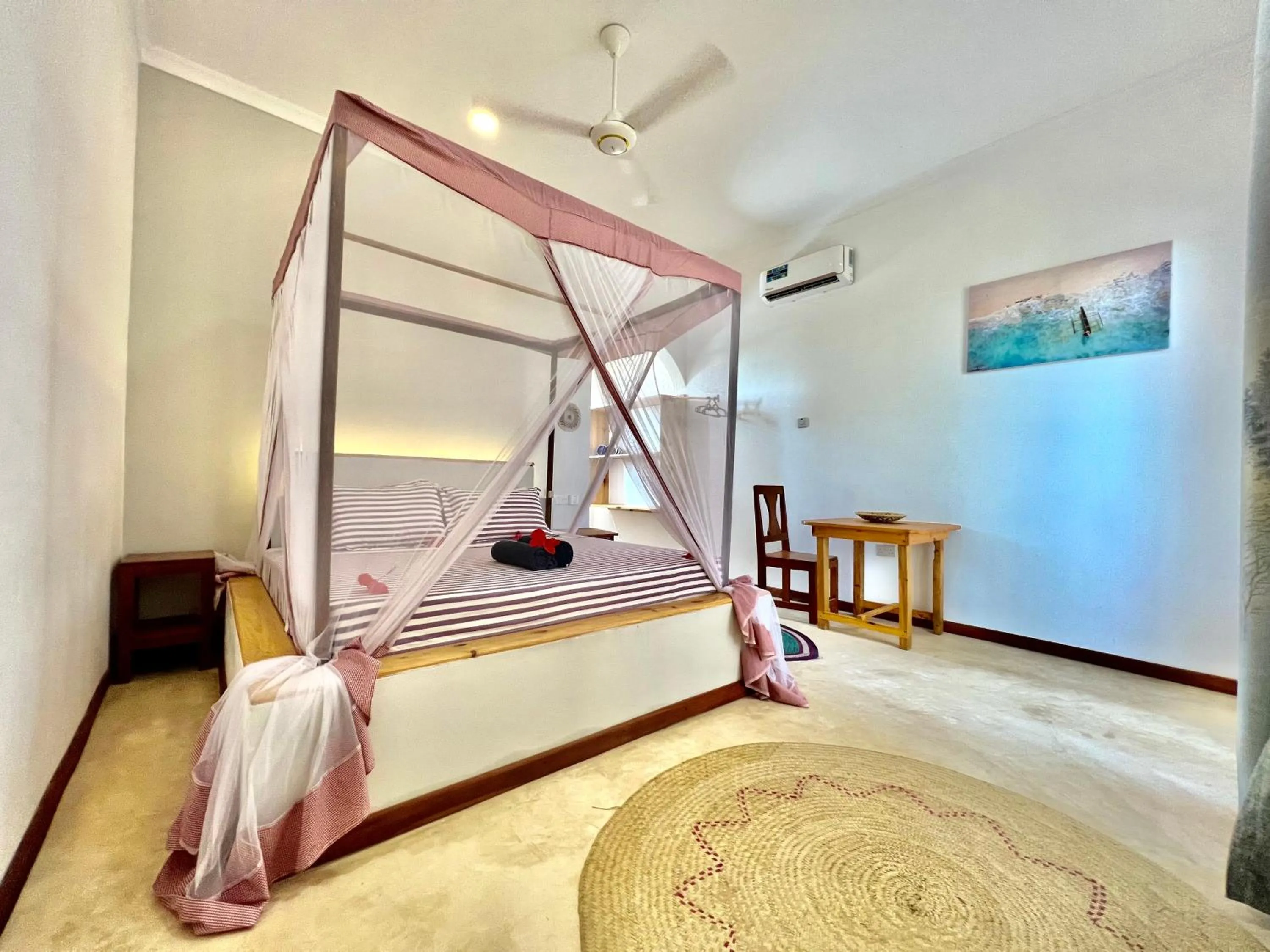 Bed in Chikachika Beach B&B