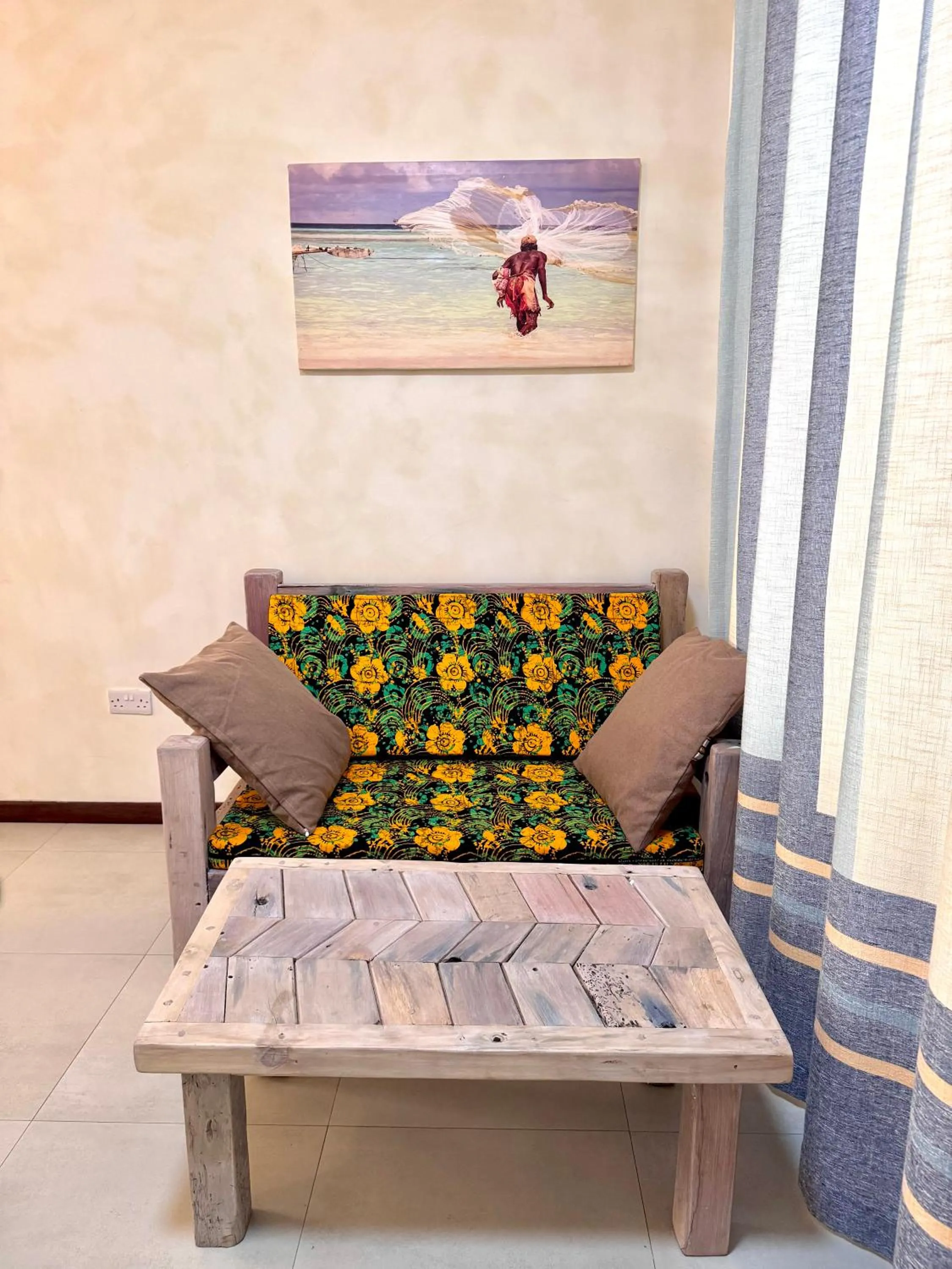 Chikachika Beach B&B