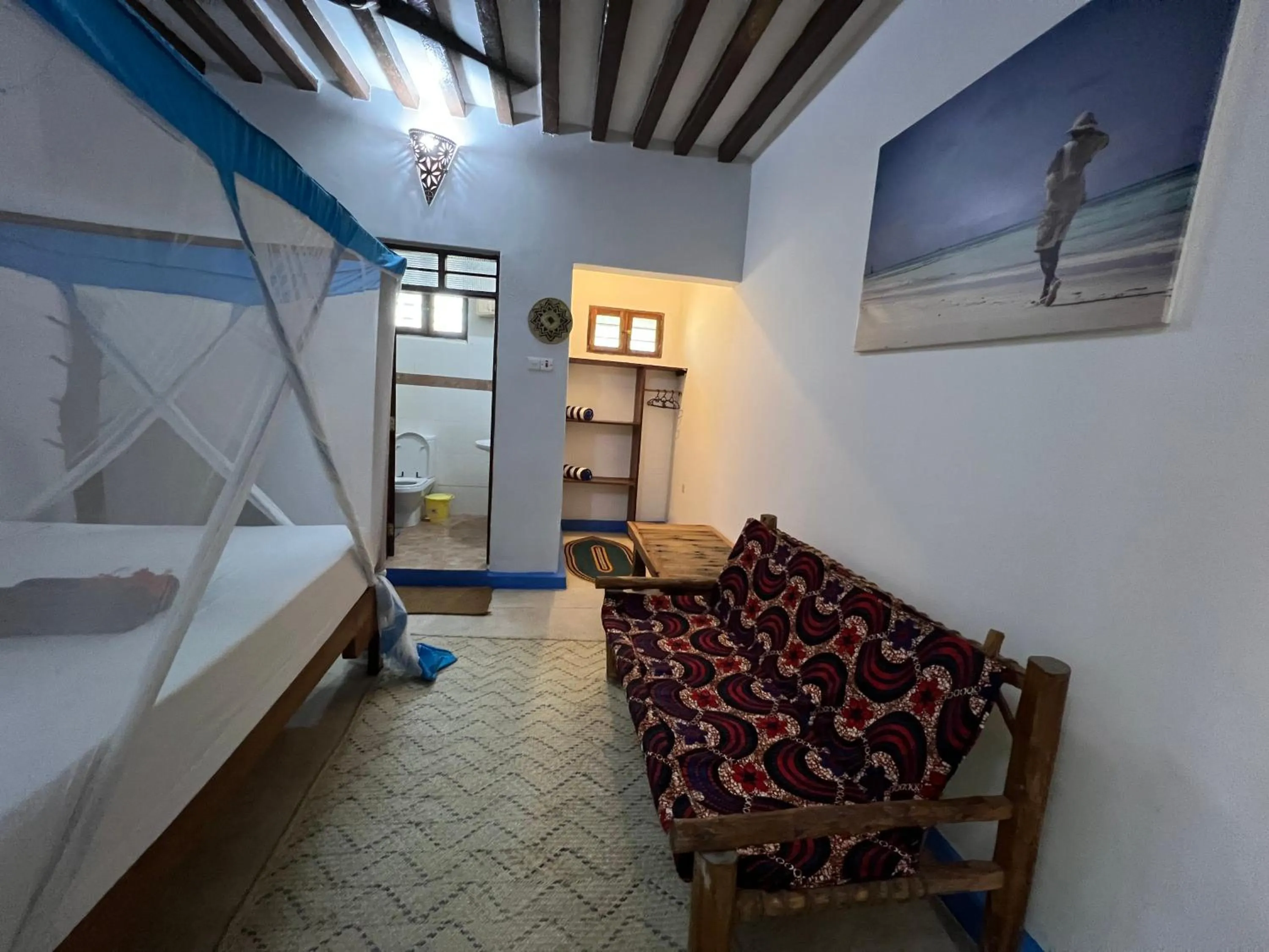 Bed in Chikachika Beach B&B