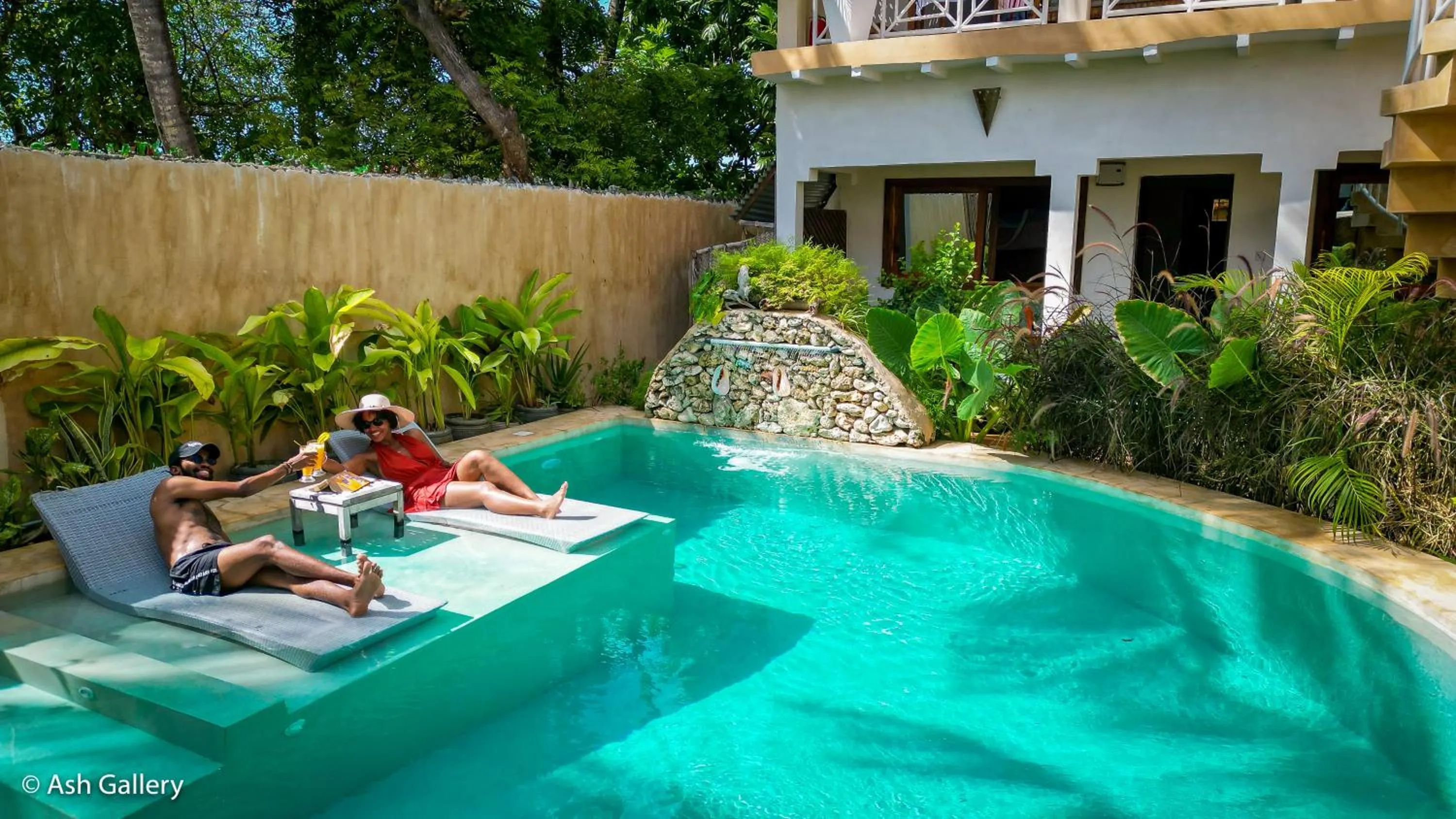 Chikachika Beach B&B