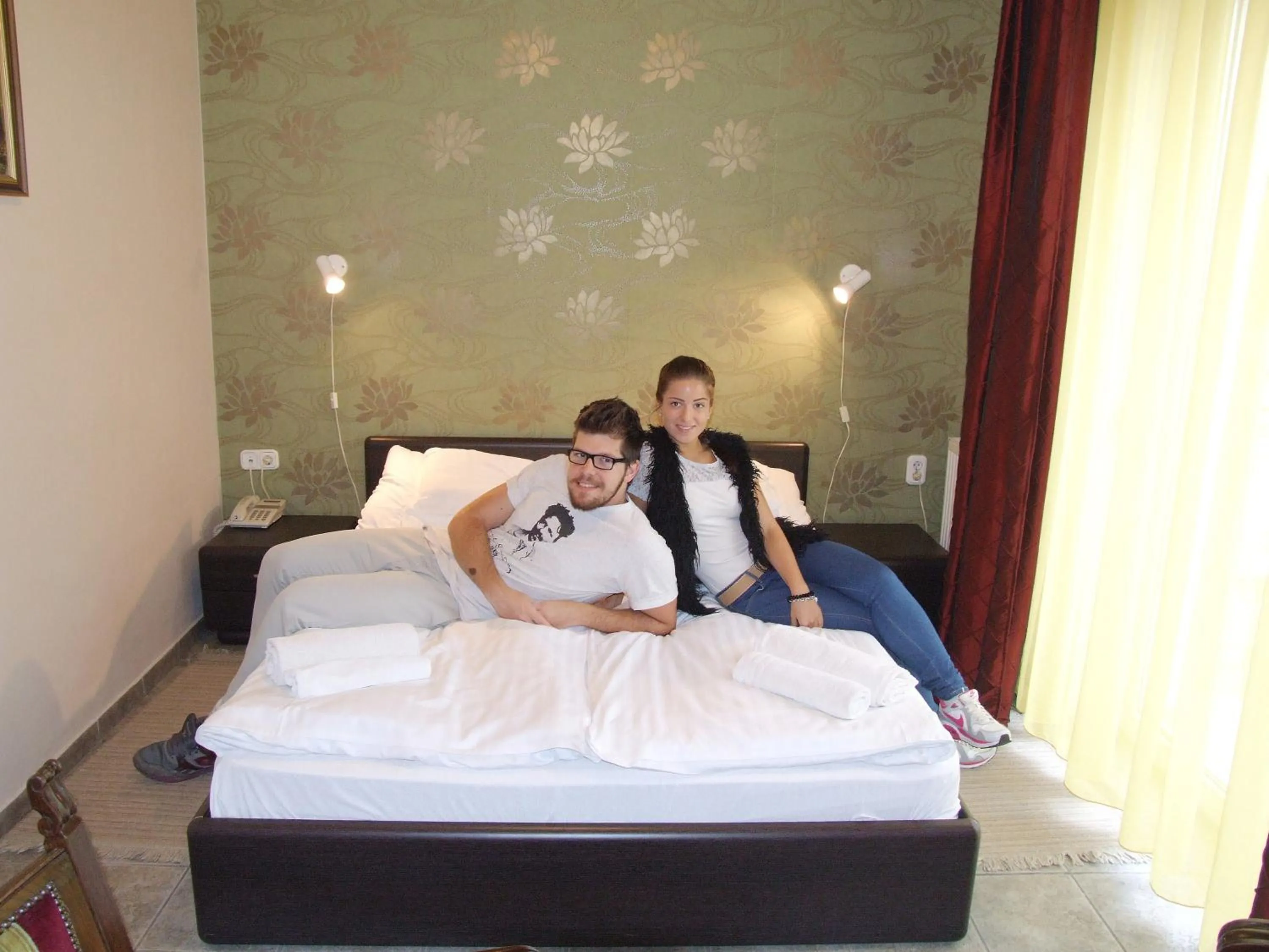 People, Bed in Thermal Panzió Sárvár