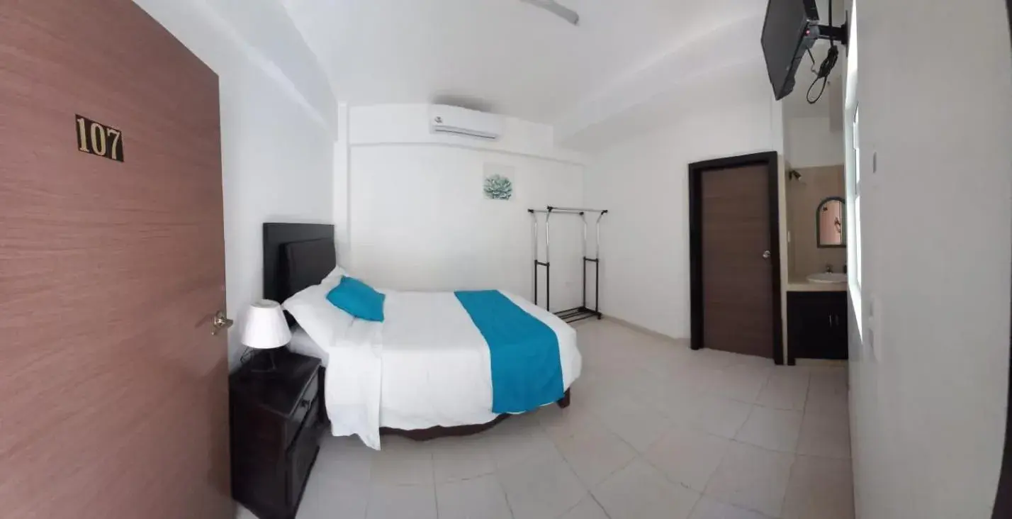 Single Room with Bath - single occupancy in Hotel boutique turquesa Single Room with Bath - single occupancy in Hotel boutique turquesa