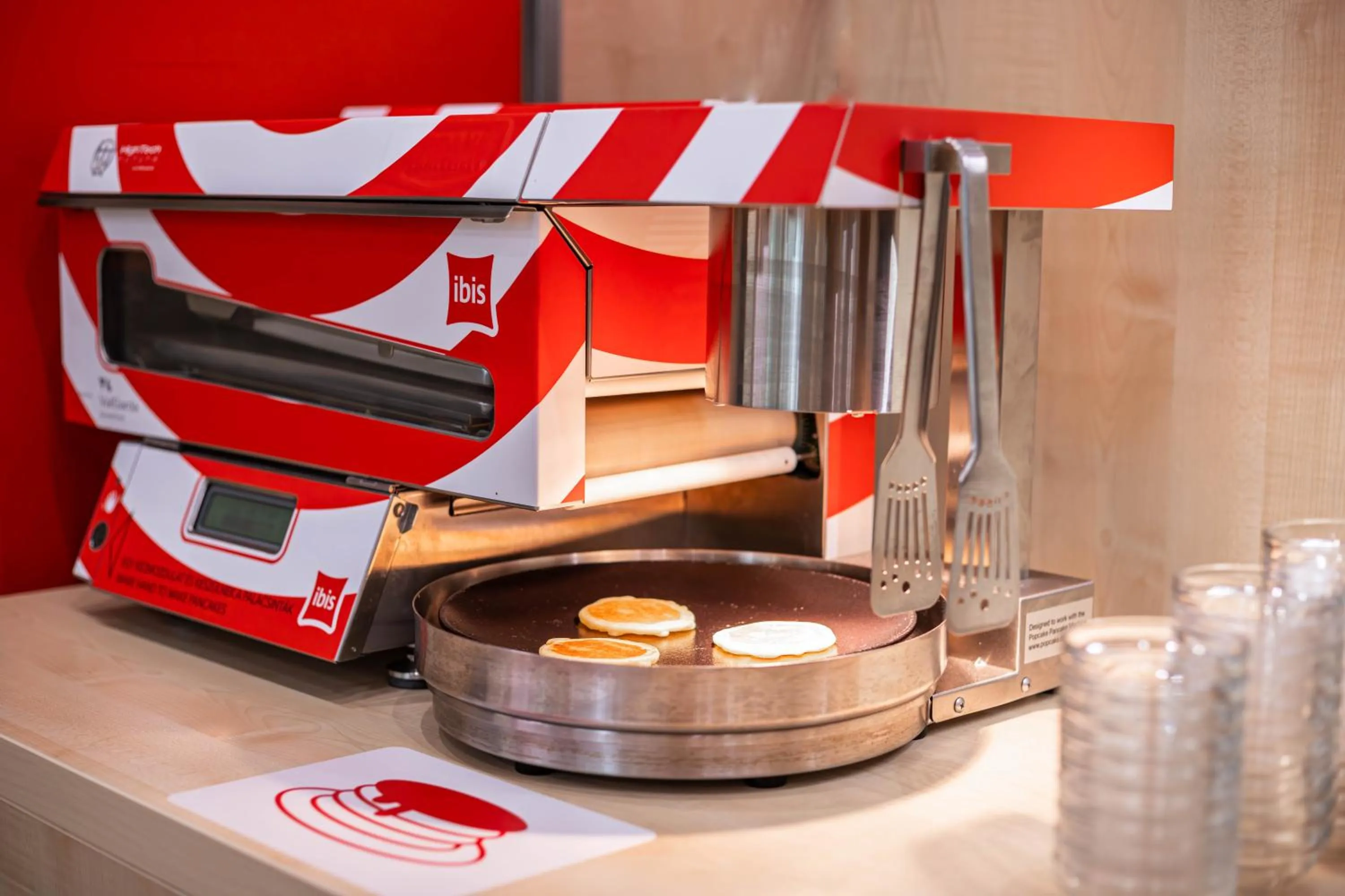 Breakfast in Ibis Győr