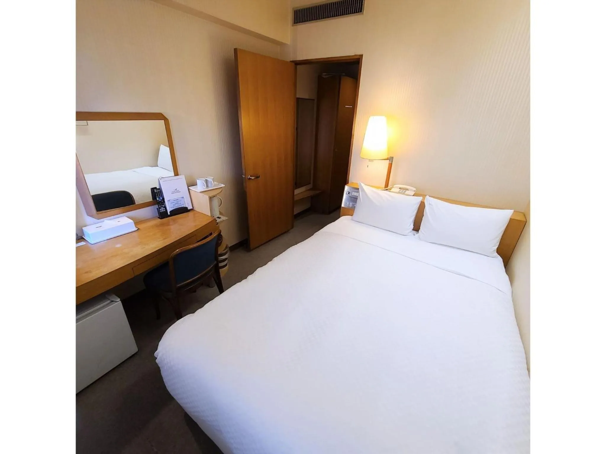 Bed in Court Hotel Fukuoka Tenjin - Vacation STAY 42330v