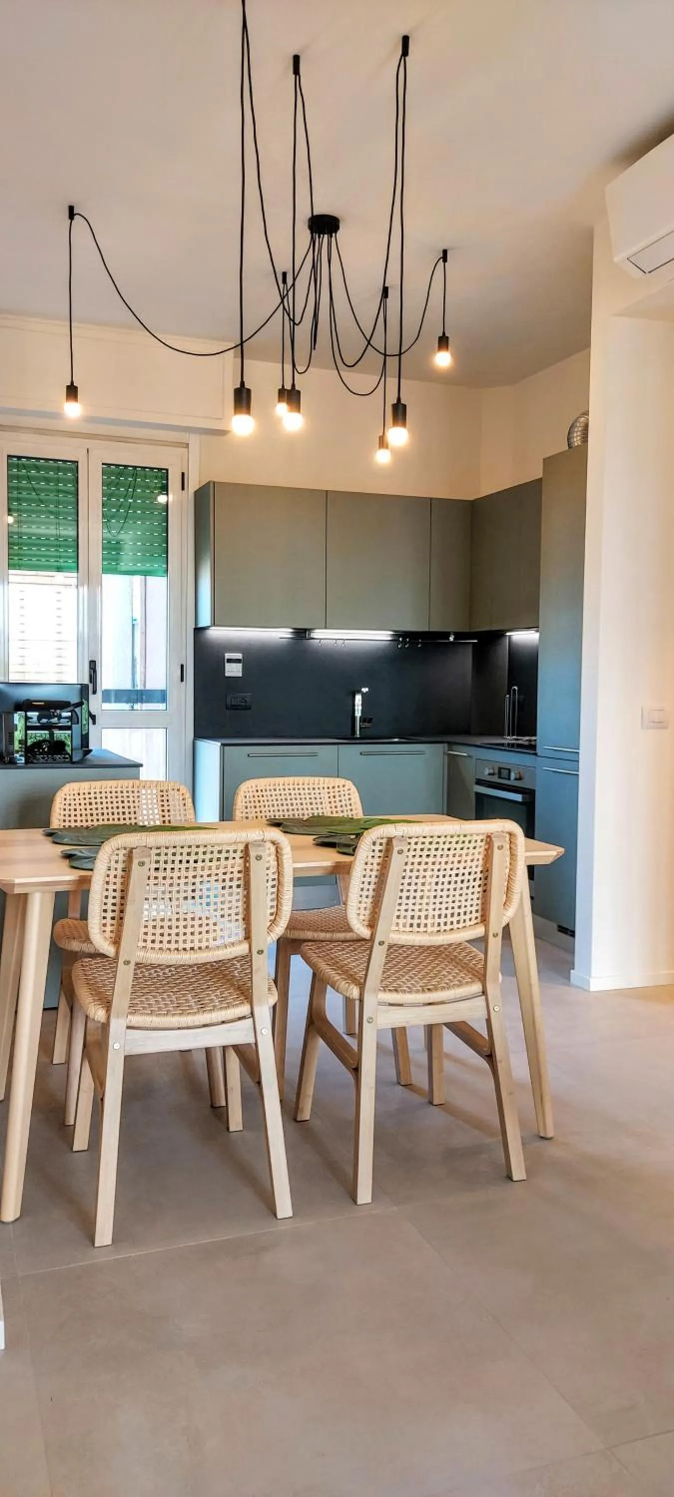 Kitchen or kitchenette in Suite Rent Milan 3