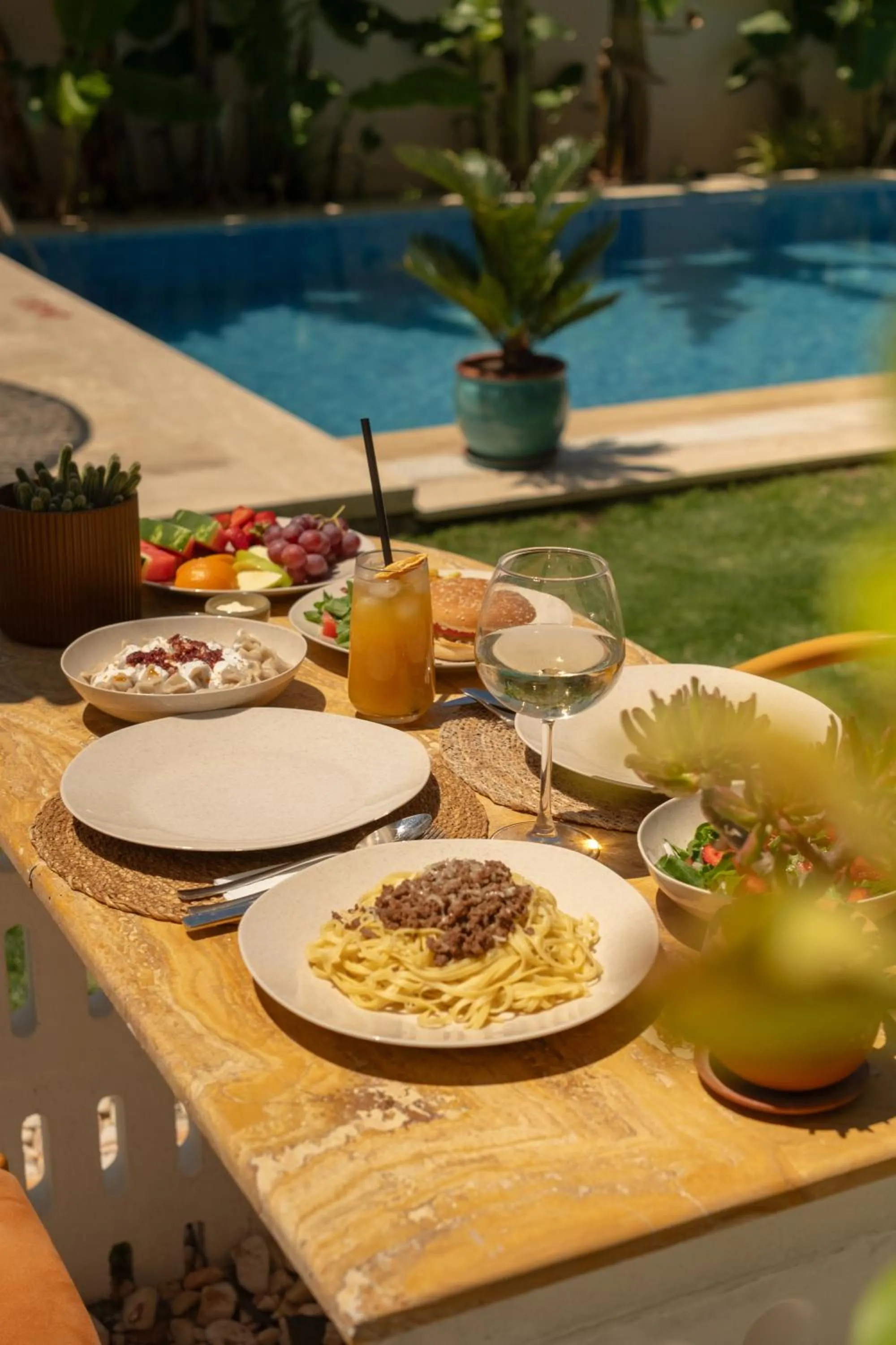 Food and drinks in Alacati Fora Bella