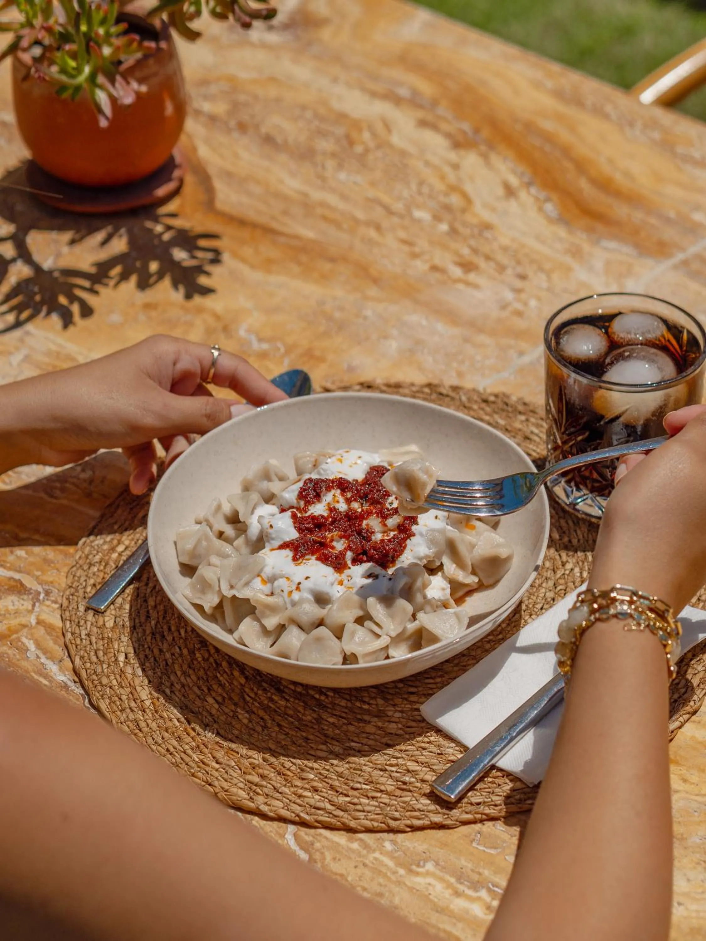 Food and drinks in Alacati Fora Bella