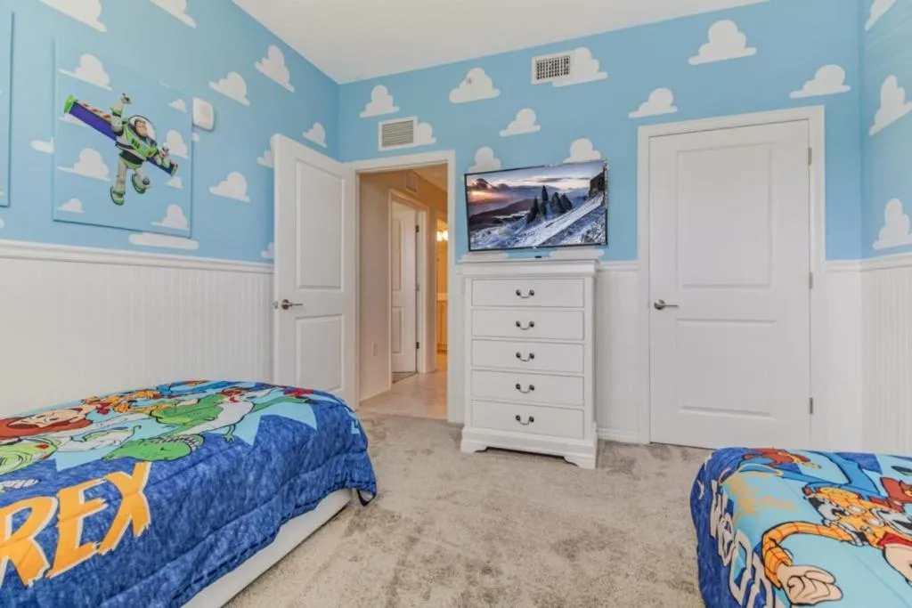 Bed in Storey Lake 3111 IHR 1059