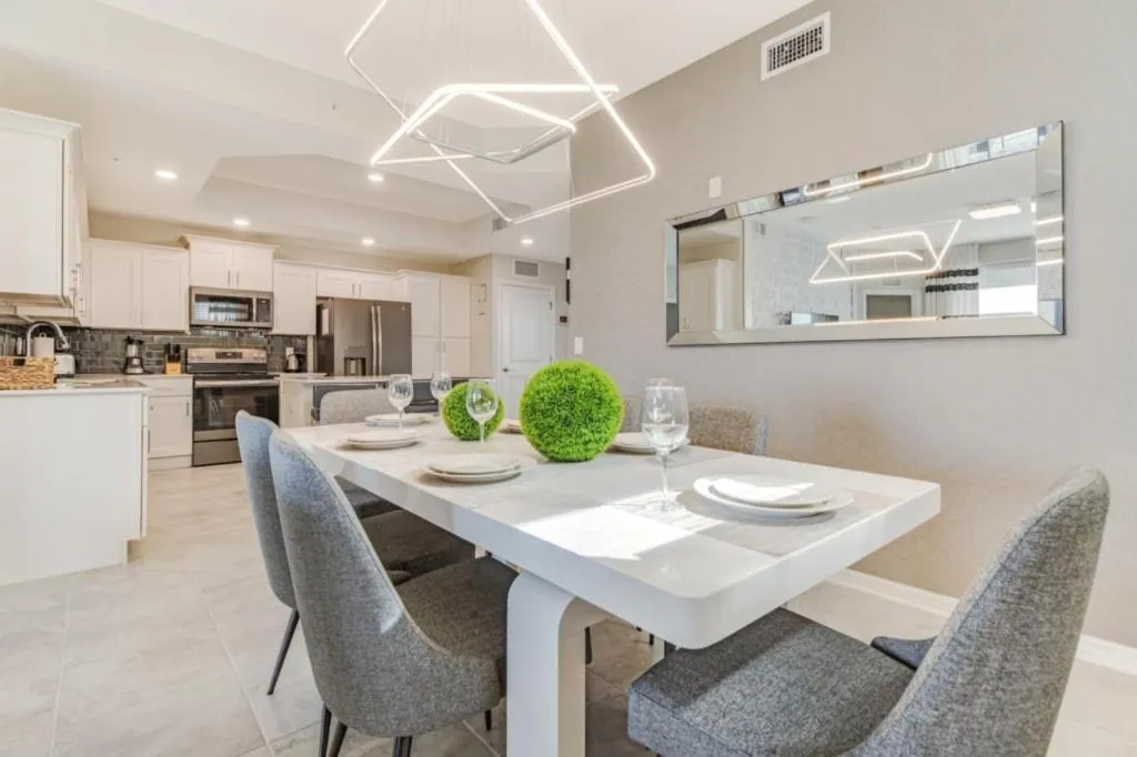 Storey Lake 3111 IHR 1059