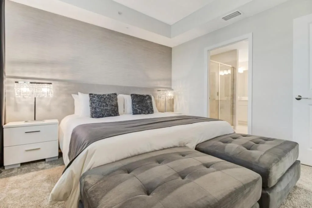 Bed in Storey Lake 3111 IHR 1059