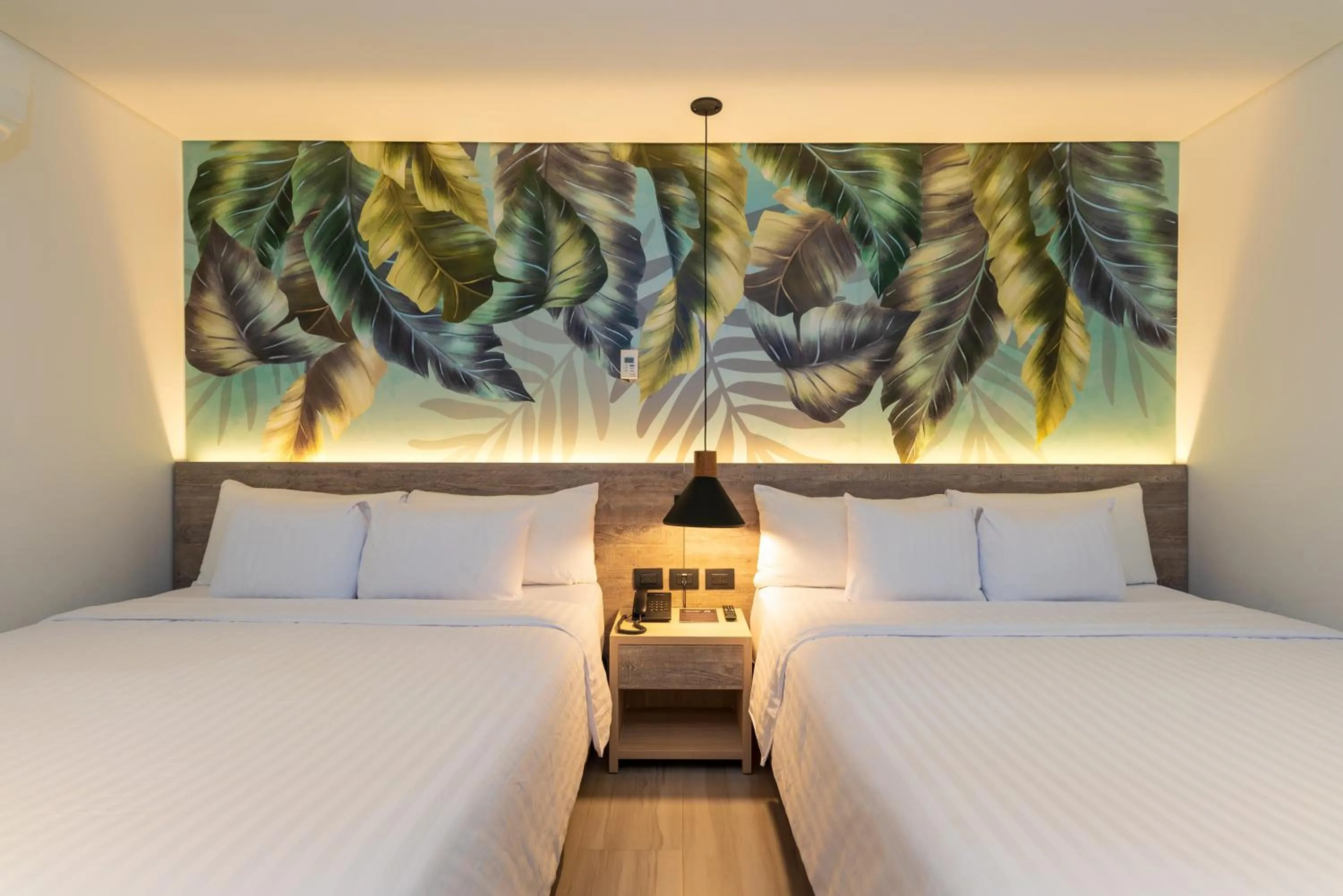 Bed in Sea Avenue Hotel