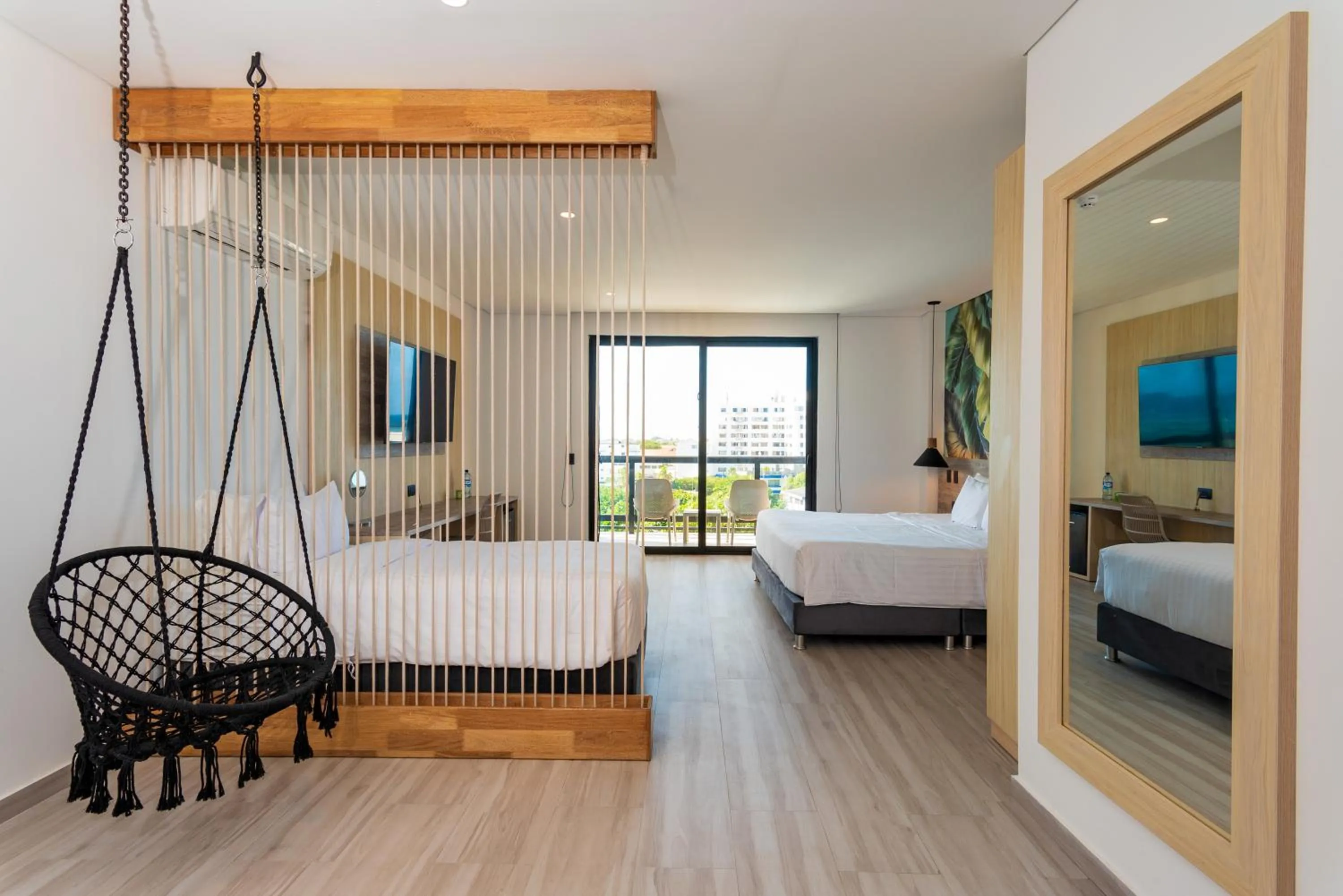 Bed in Sea Avenue Hotel