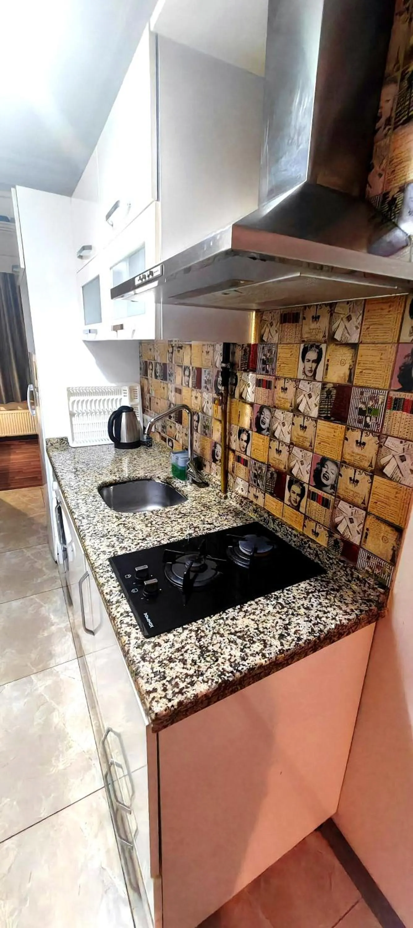 Kitchen or kitchenette in Mimoza İstiklal Apart Hotel