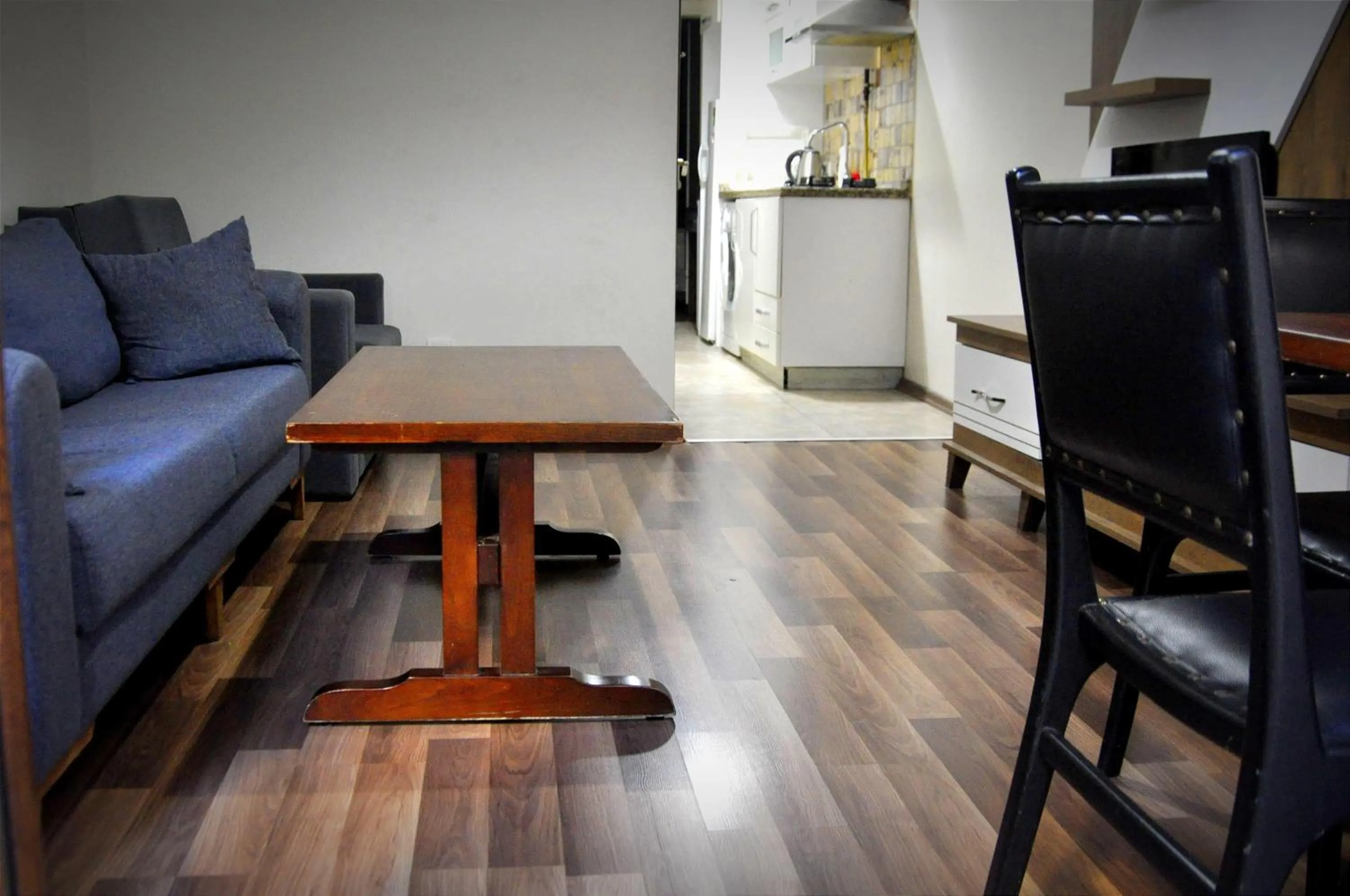 TV and multimedia in Mimoza İstiklal Apart Hotel