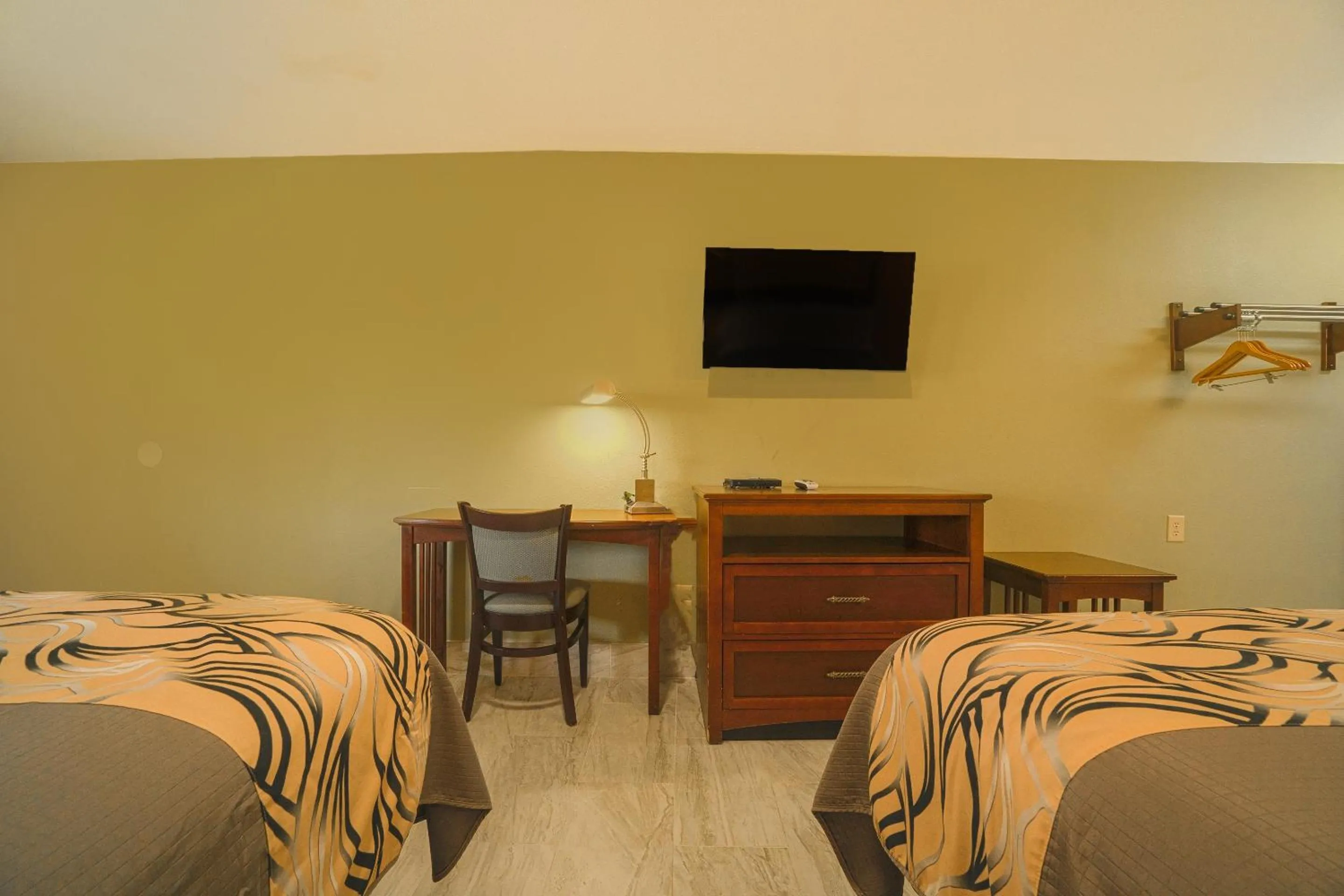 Bedroom, Bed in Aransas Bay Inn & Suites Corpus Christi by OYO