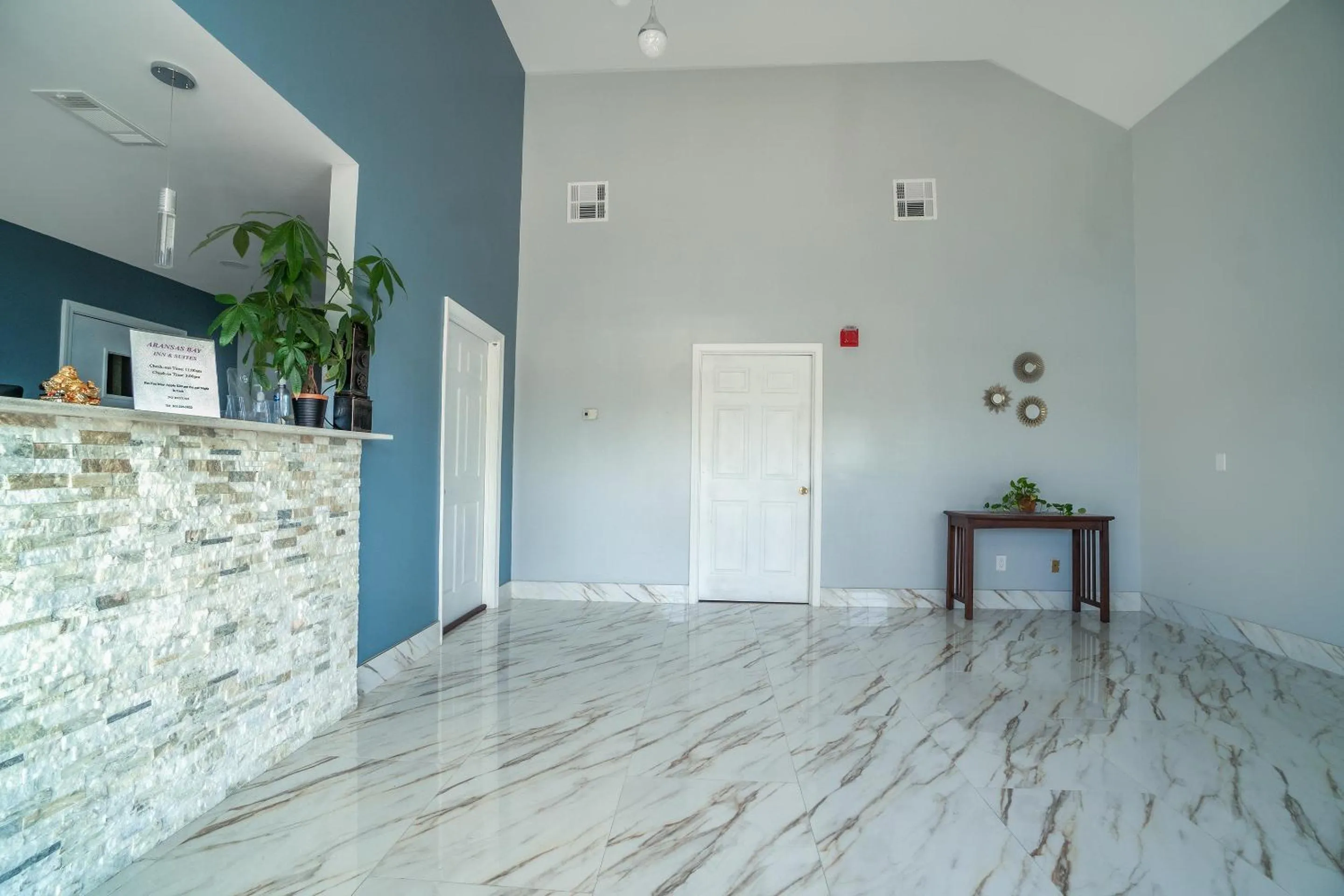 Lobby or reception in Aransas Bay Inn & Suites Corpus Christi by OYO