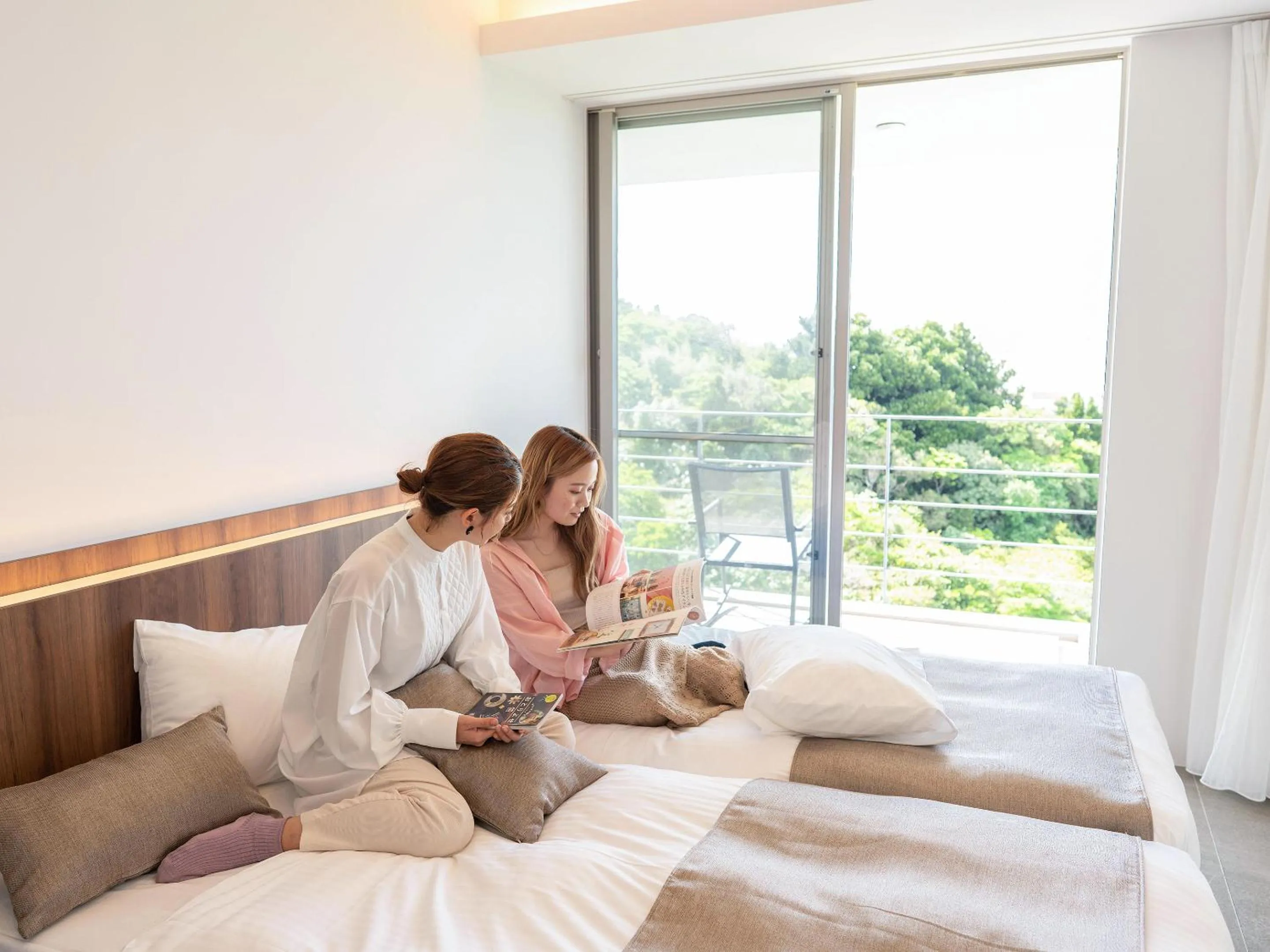 Bedroom, Bed in Blue Rela Luxe Resort Okinawa