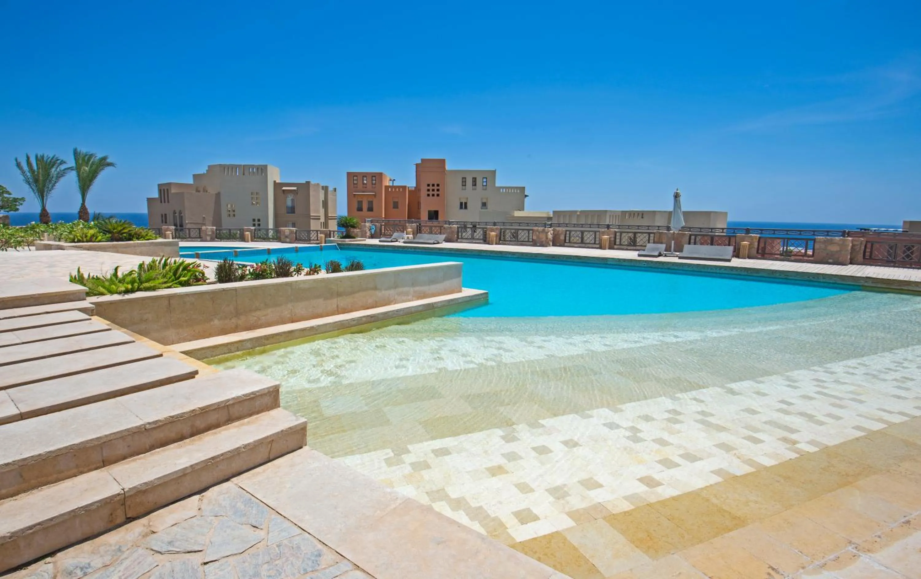 Swimming pool in OSKENA Azzurra Sahl Hasheesh Hurghada