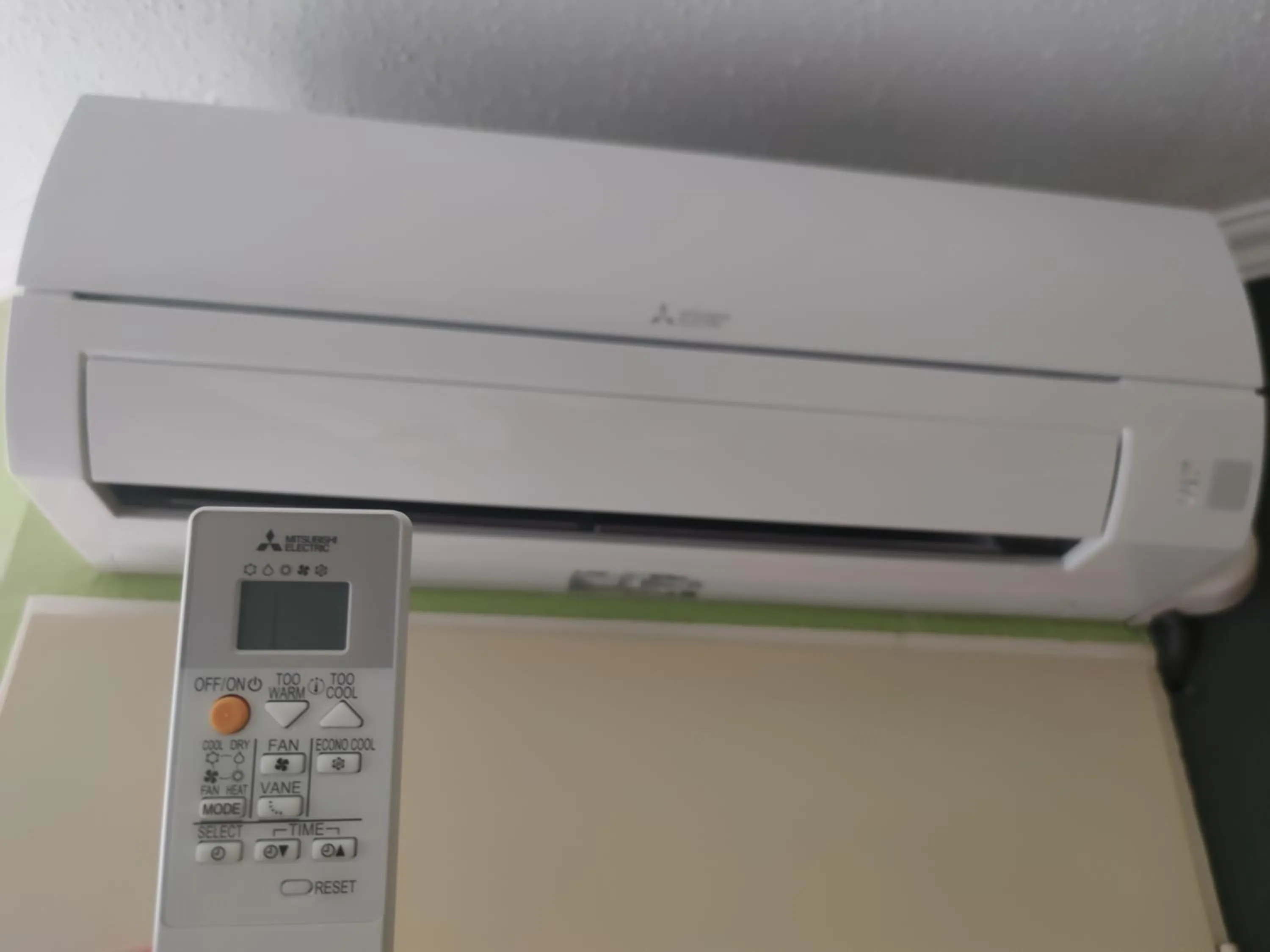 air conditioner in Hotel Oswaldo