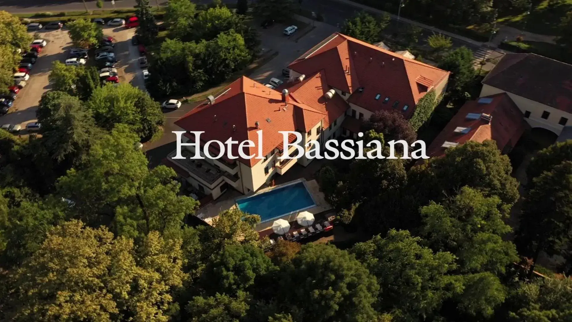 Bassiana Hotel és Étterem Bassiana Hotel és Étterem