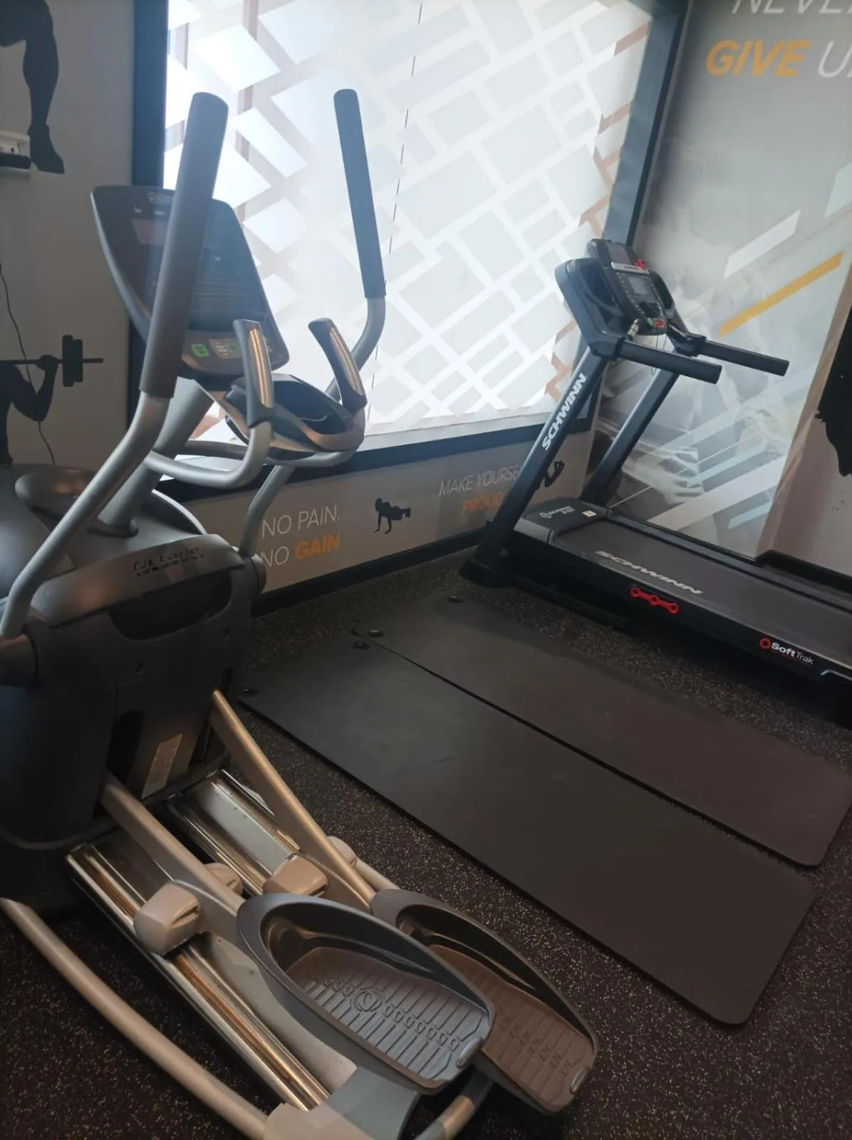 White Diamond Hotel Sari