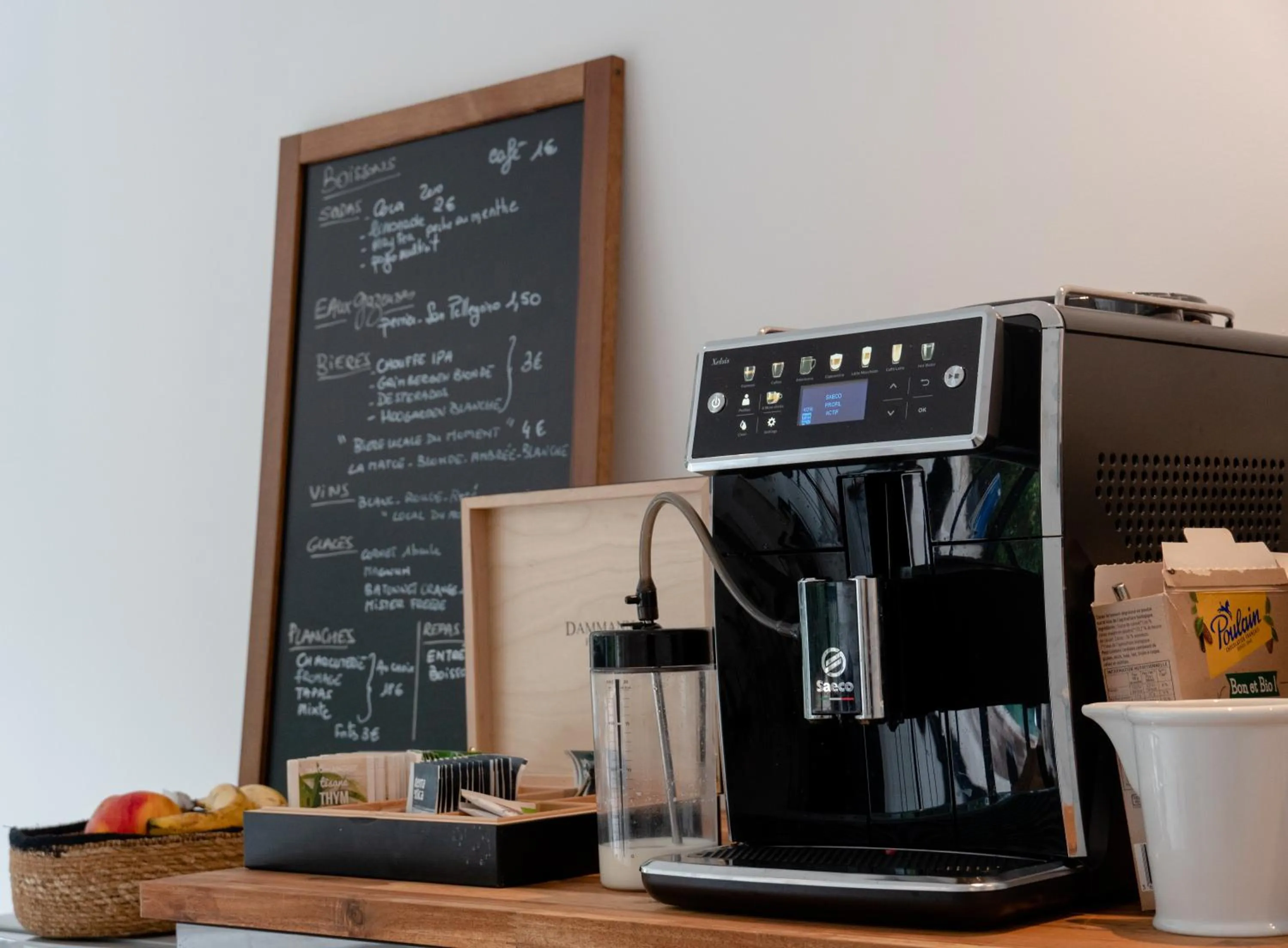 Coffee/tea facilities in VILLA MAGNOLIA