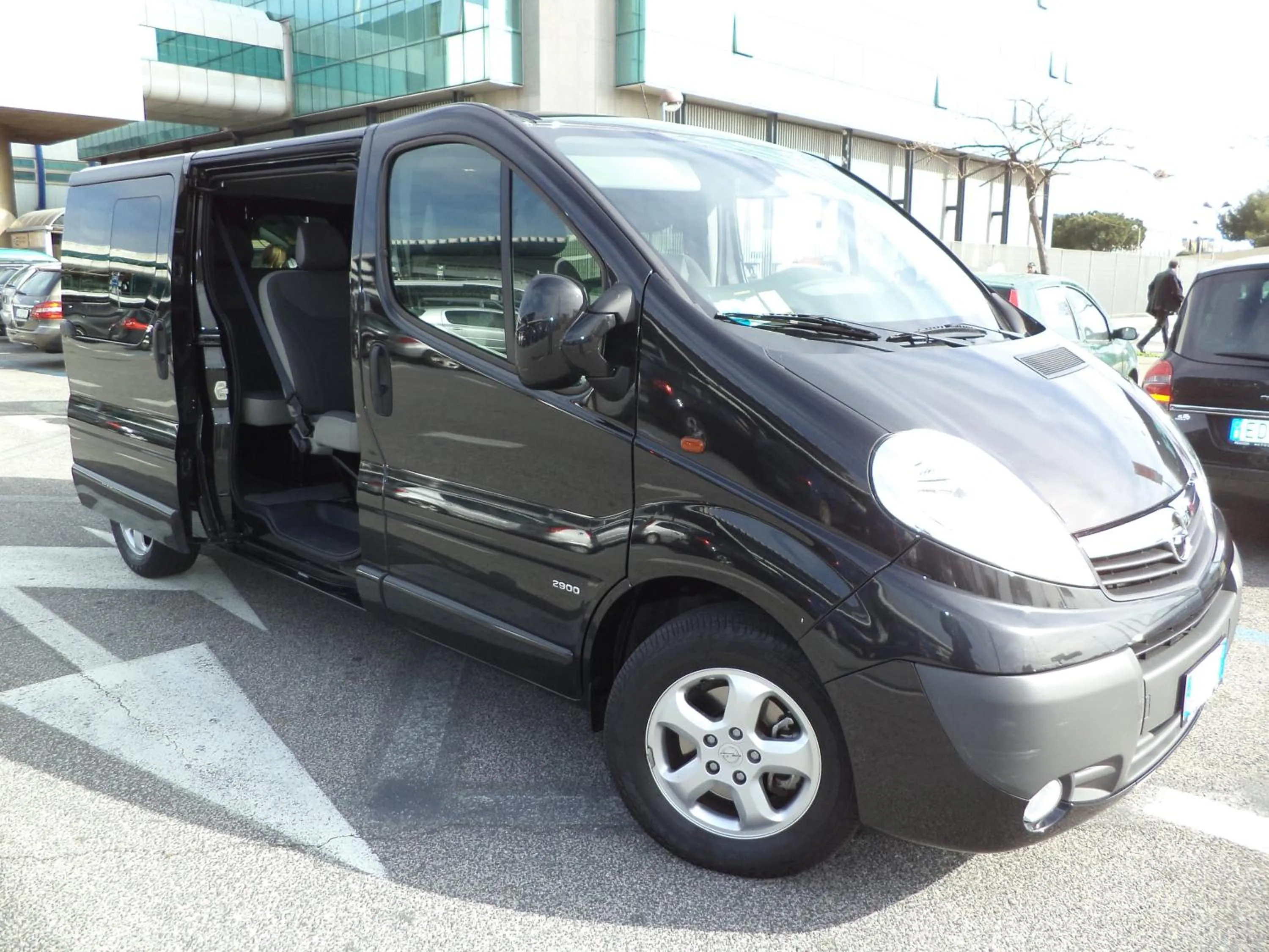 shuttle in NEW PARADISE