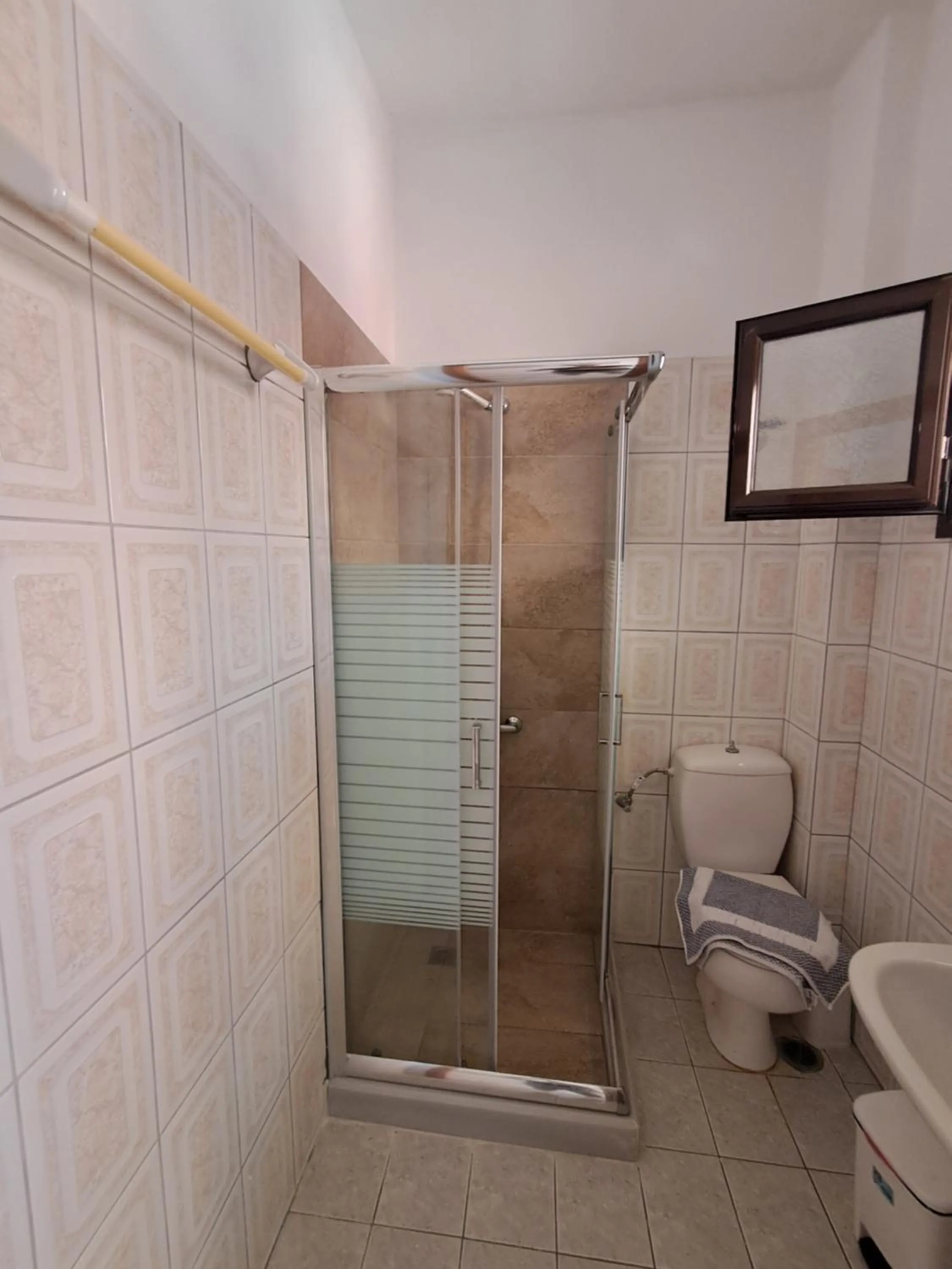 KOSTAS APARTMENTS