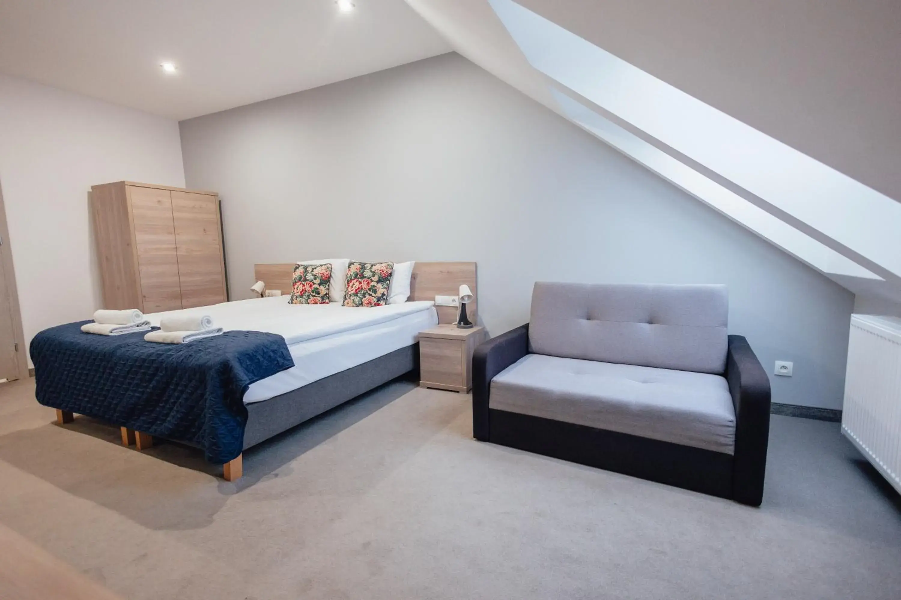 Triple Room - single occupancy in Hotel Garbów *** Centrum Konferencyjno - Bankietowe Triple Room - single occupancy in Hotel Garbów *** Centrum Konferencyjno - Bankietowe