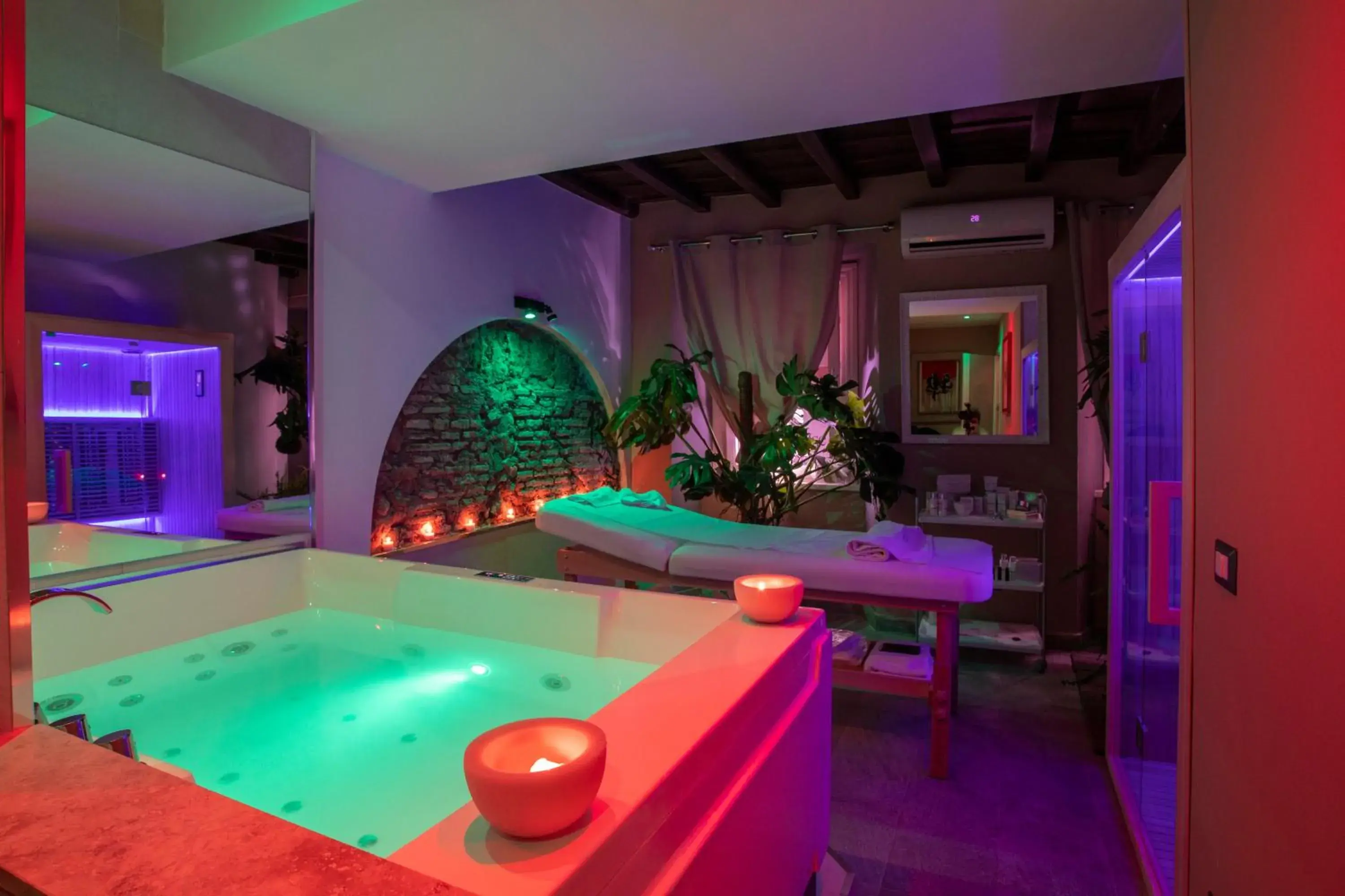 Corso Suite 107 Rooms Wellness & Spa Corso Suite 107 Rooms Wellness & Spa