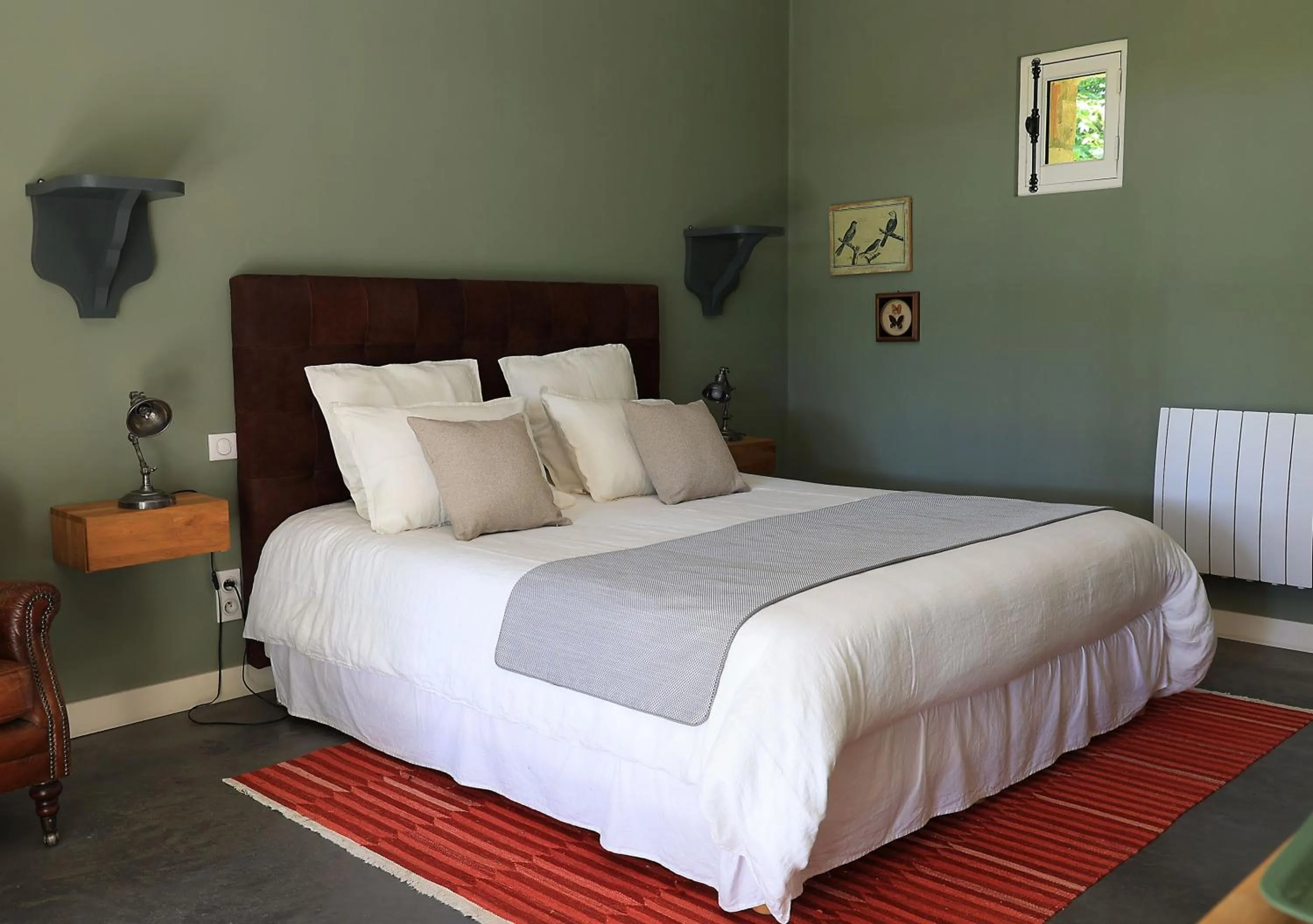 Photo of the whole room in Domaine de Fresnoy