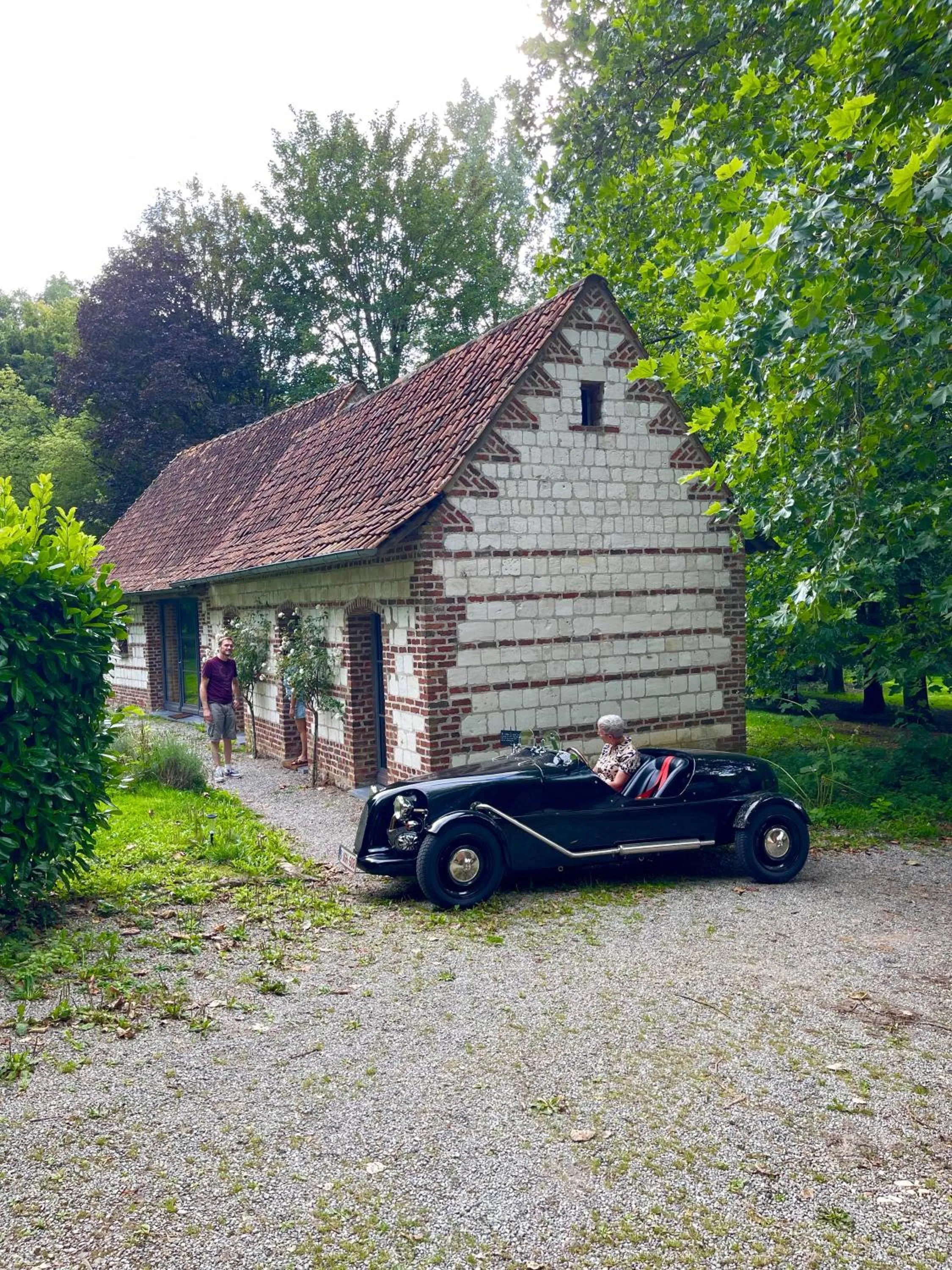 Parking in Domaine de Fresnoy