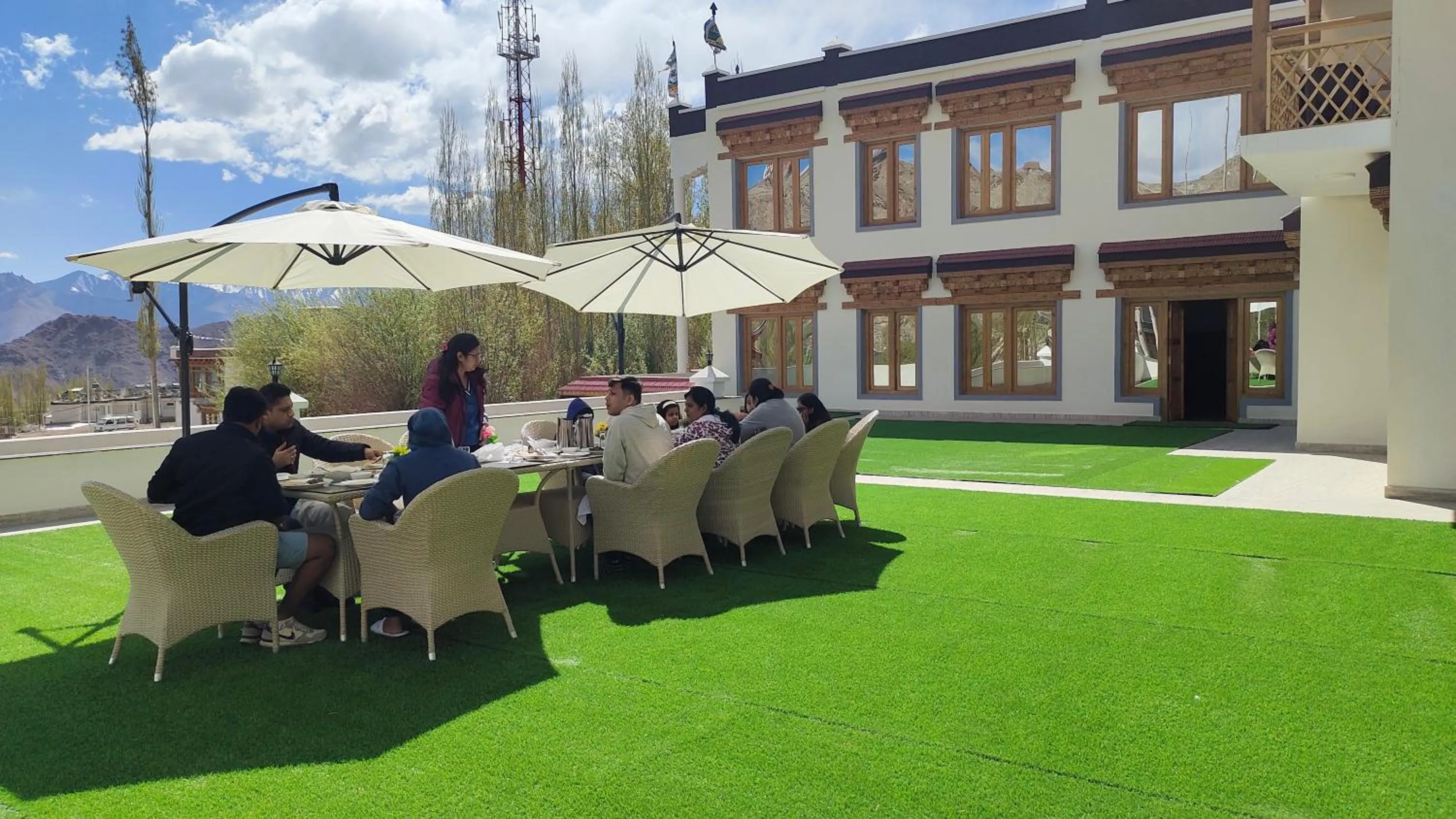 Hotel Paradise Ladakh