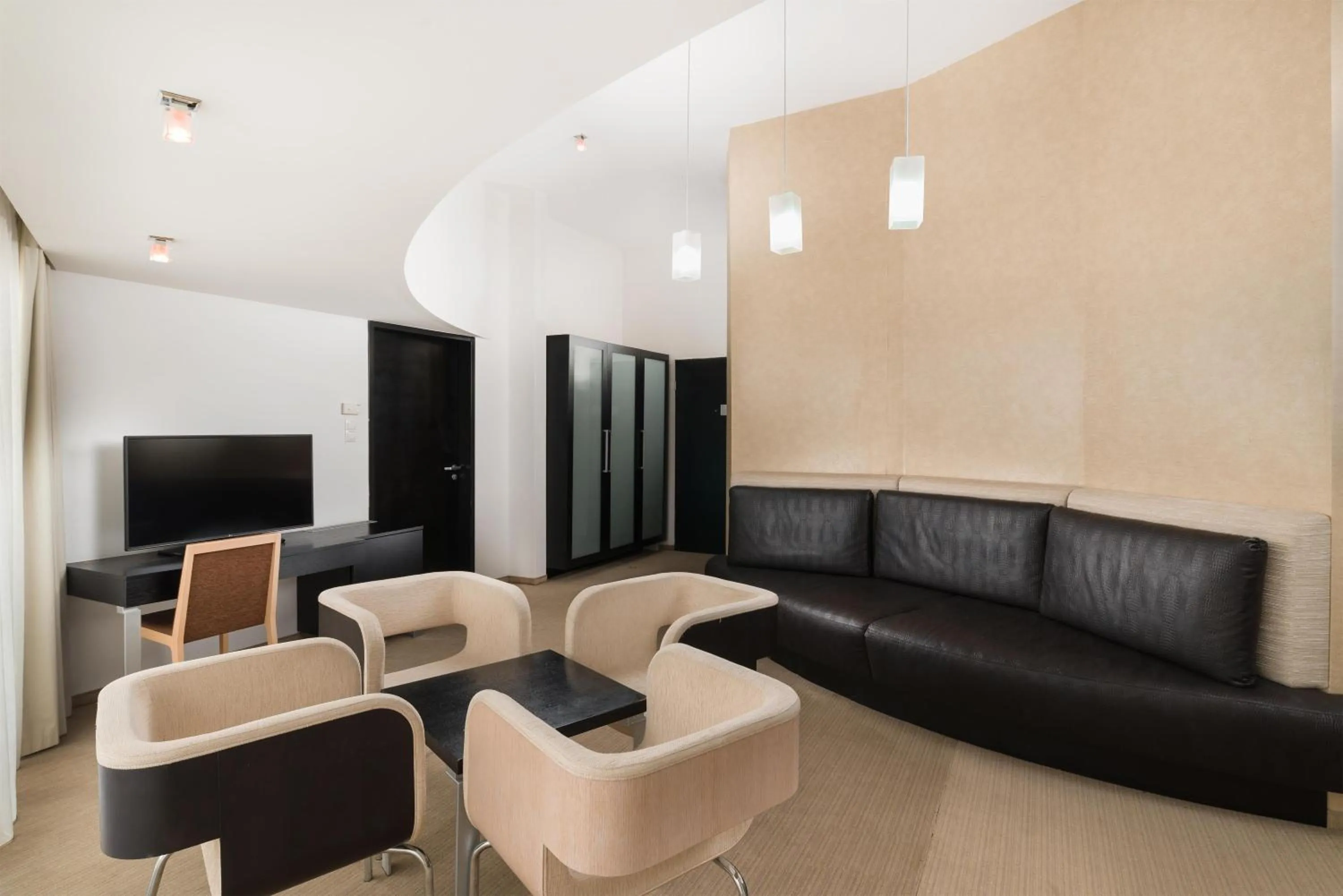 Photo of the whole room in Park Inn by Radisson Sarvar Resort & Spa - All Inclusive