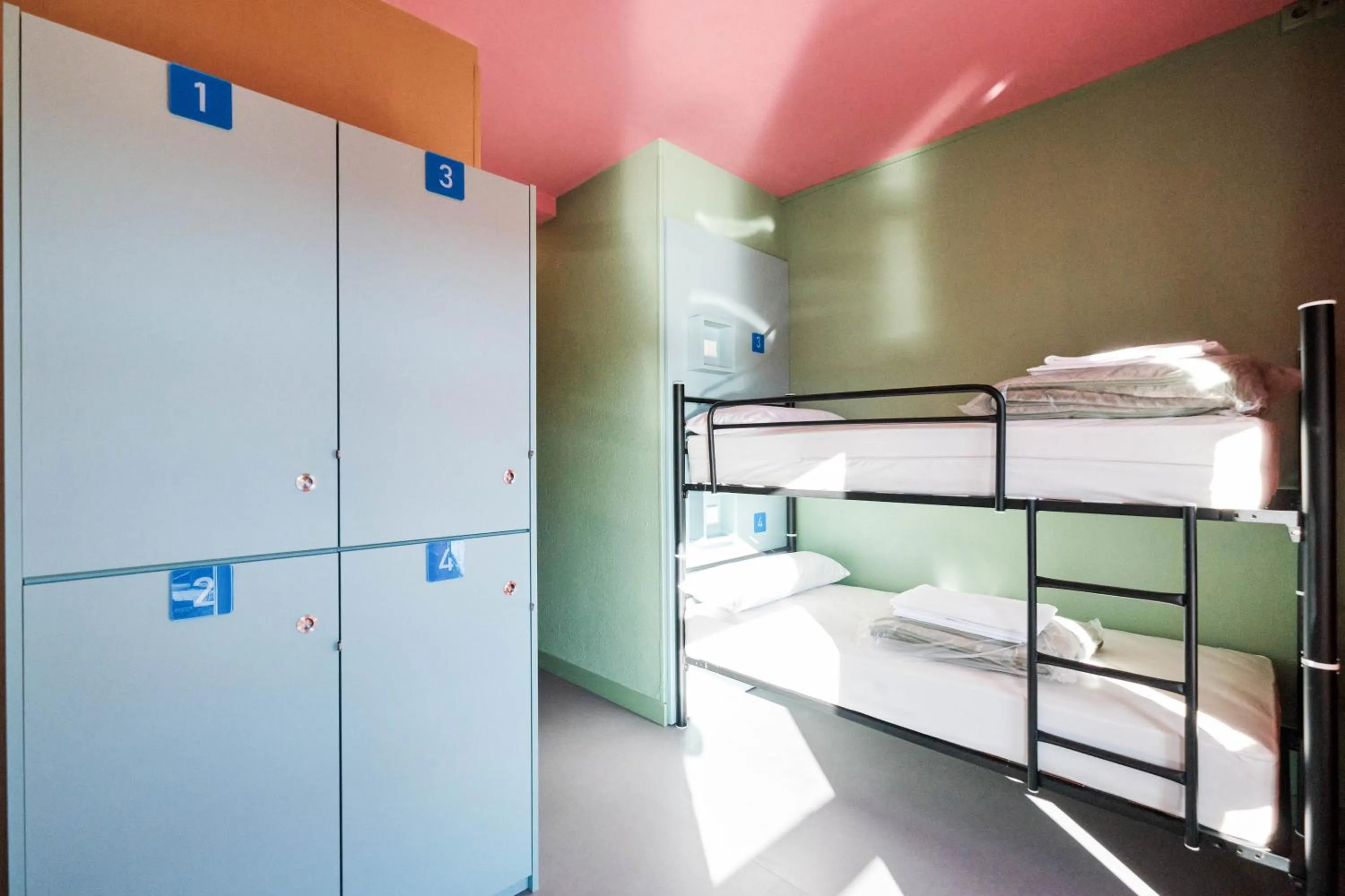 bunk bed, Bed in Loop INN Hostel Santiago de Compostela