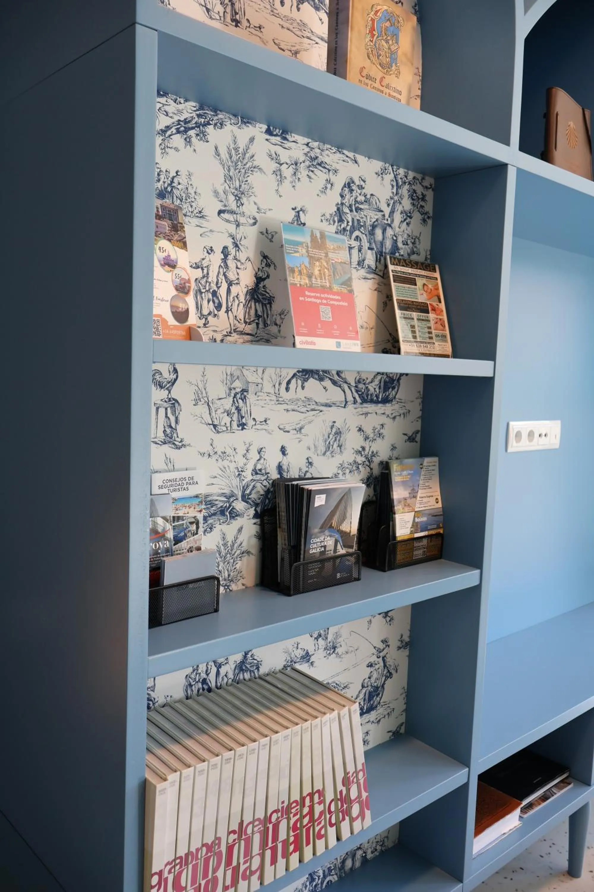 Lobby or reception in Loop INN Hostel Santiago de Compostela