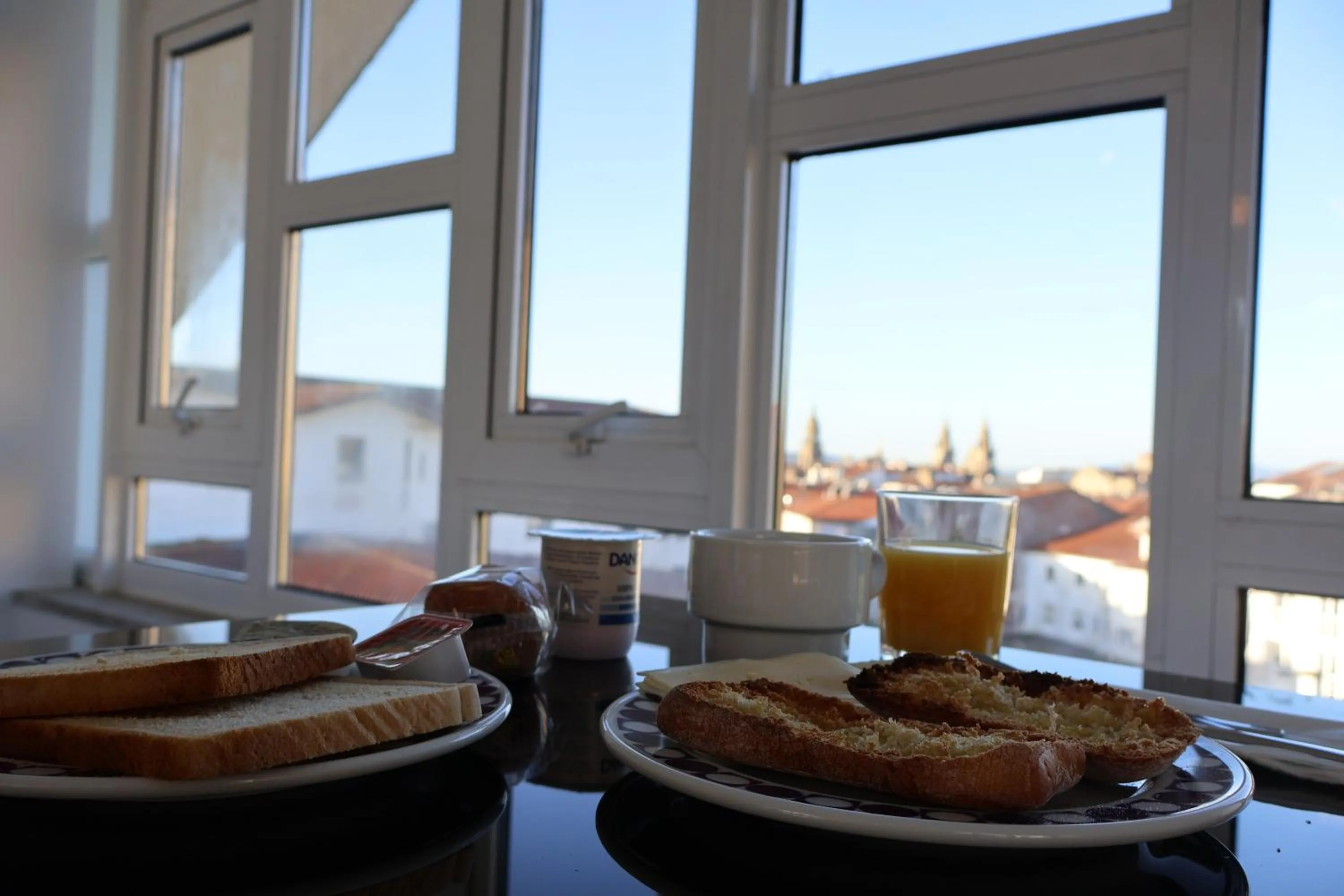 Breakfast in Loop INN Hostel Santiago de Compostela