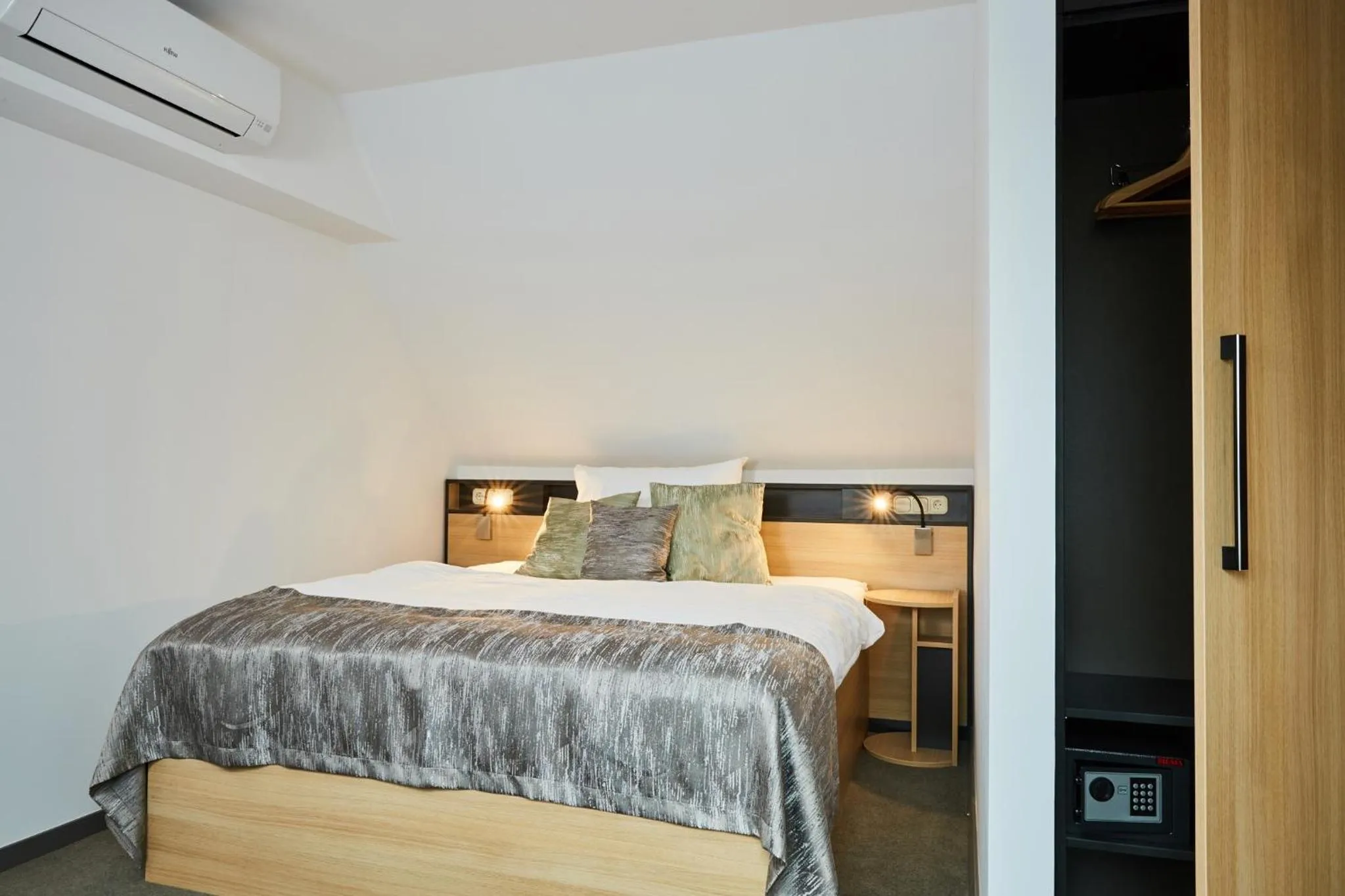 Bed in Gold House Pension