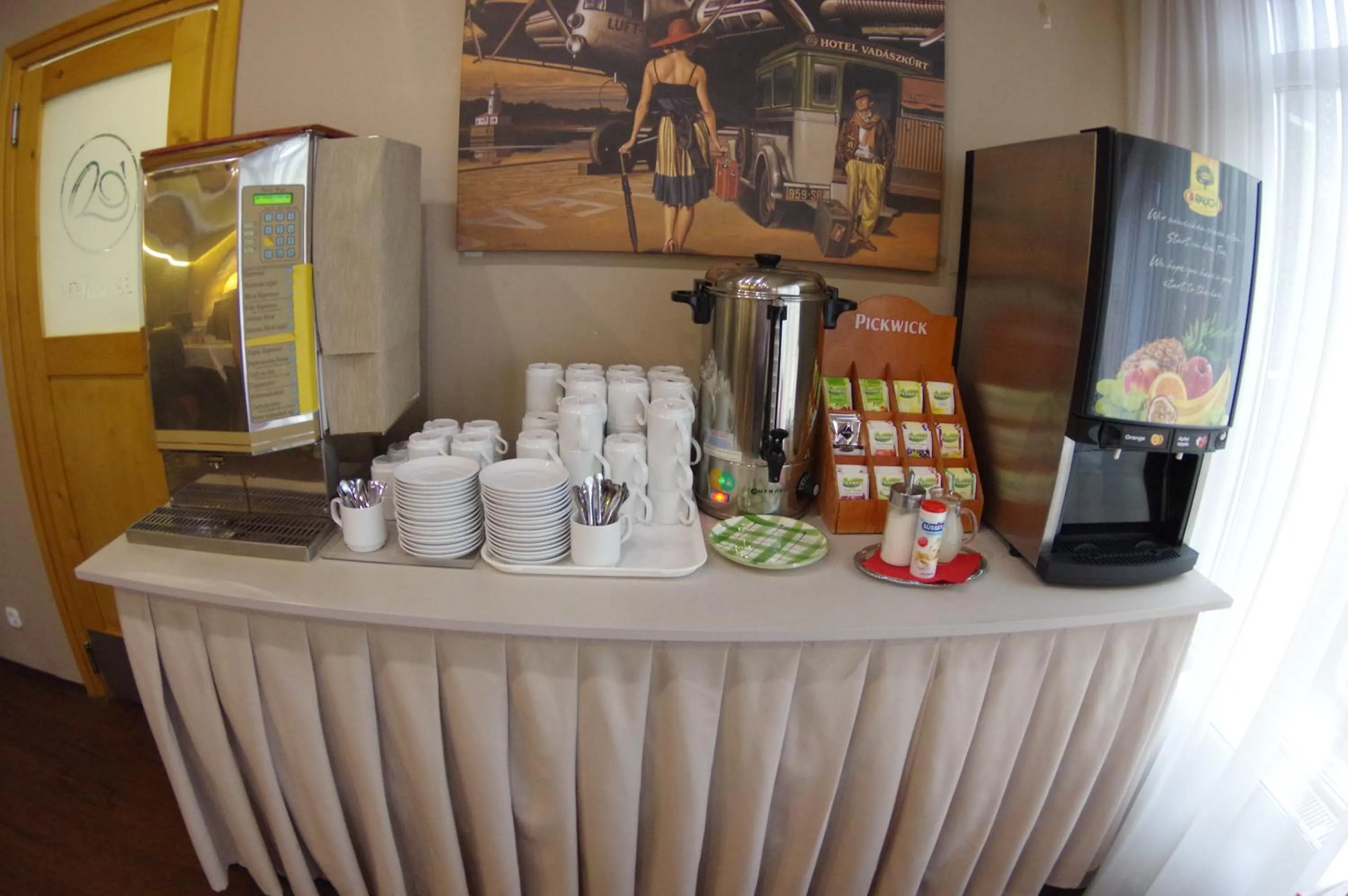 Food and drinks in Hotel Vadászkürt Superior