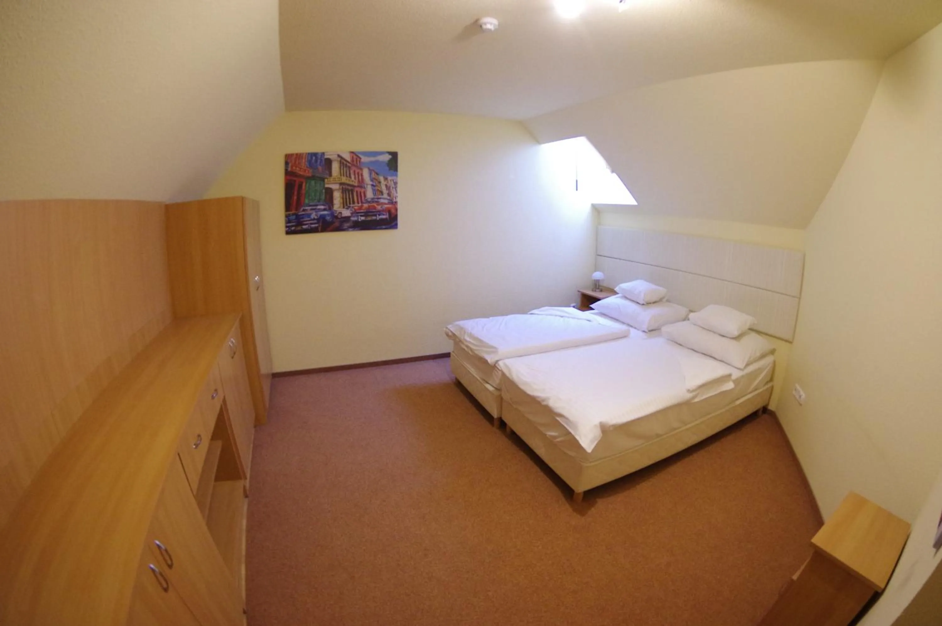 Bed in Hotel Vadászkürt Superior