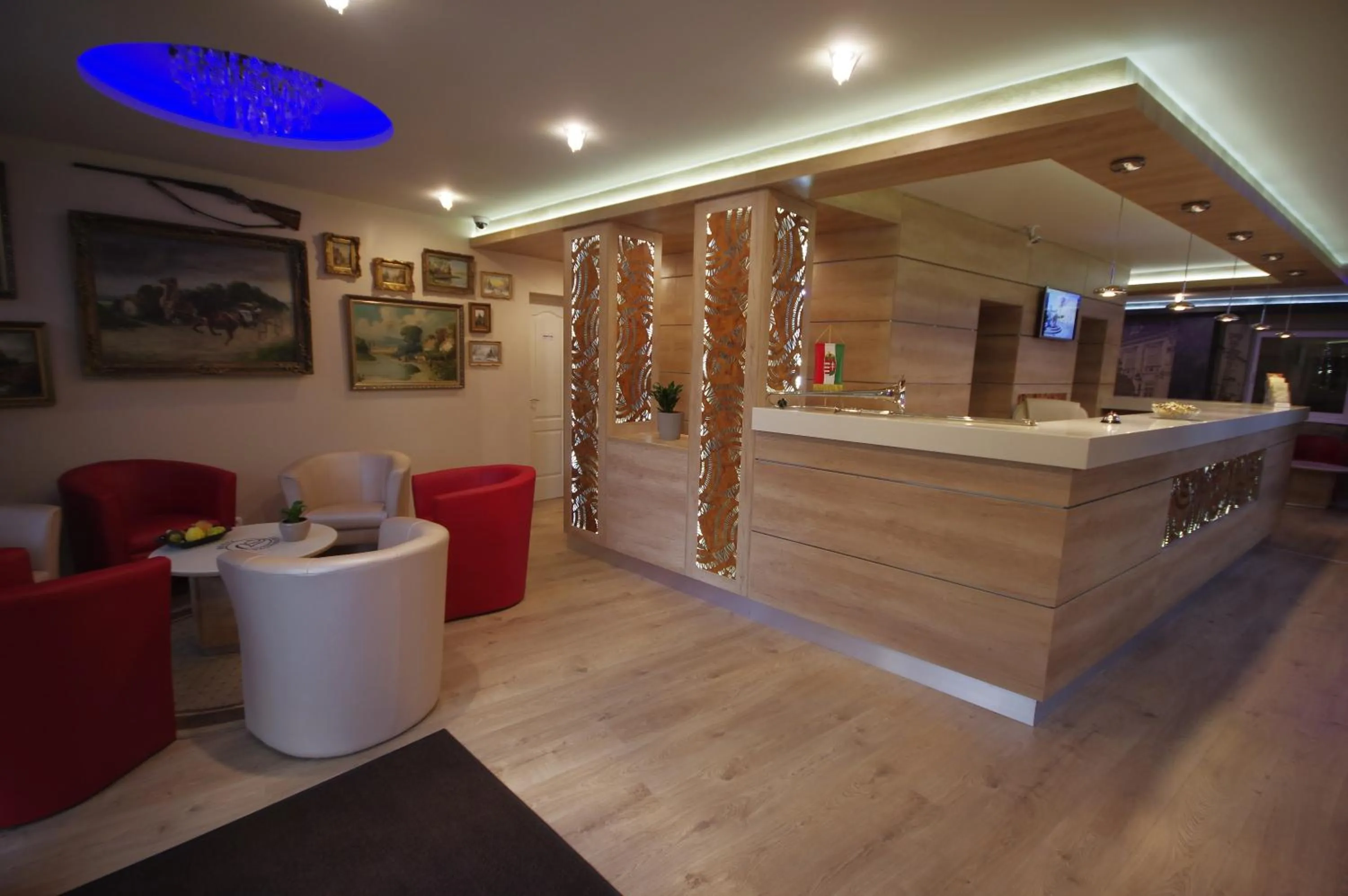 Lobby or reception in Hotel Vadászkürt Superior