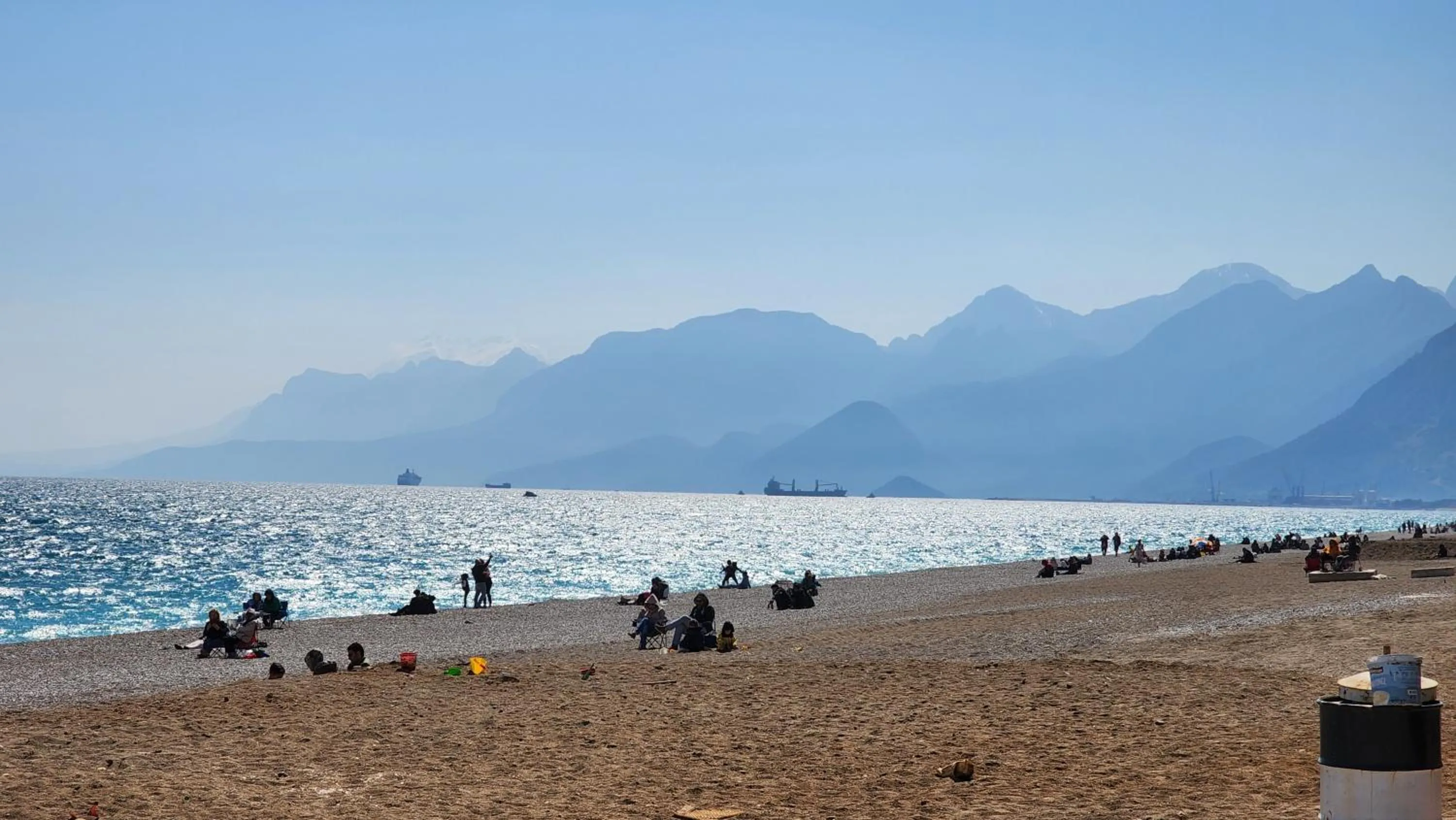 Beach in ANTALYA Konyaaltı Gündüz Otel