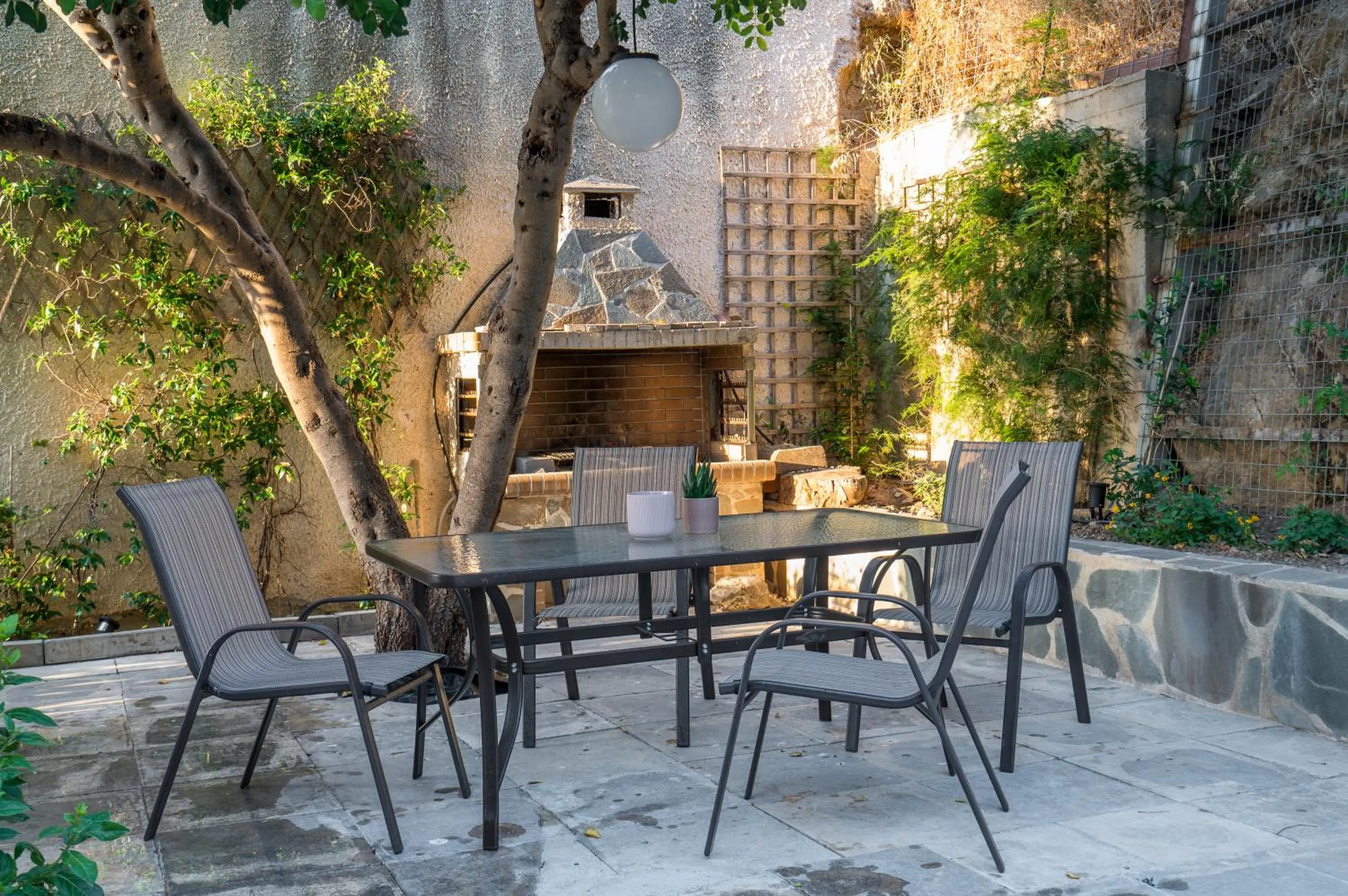 Balcony/Terrace in CHROMA Lodge Rafina