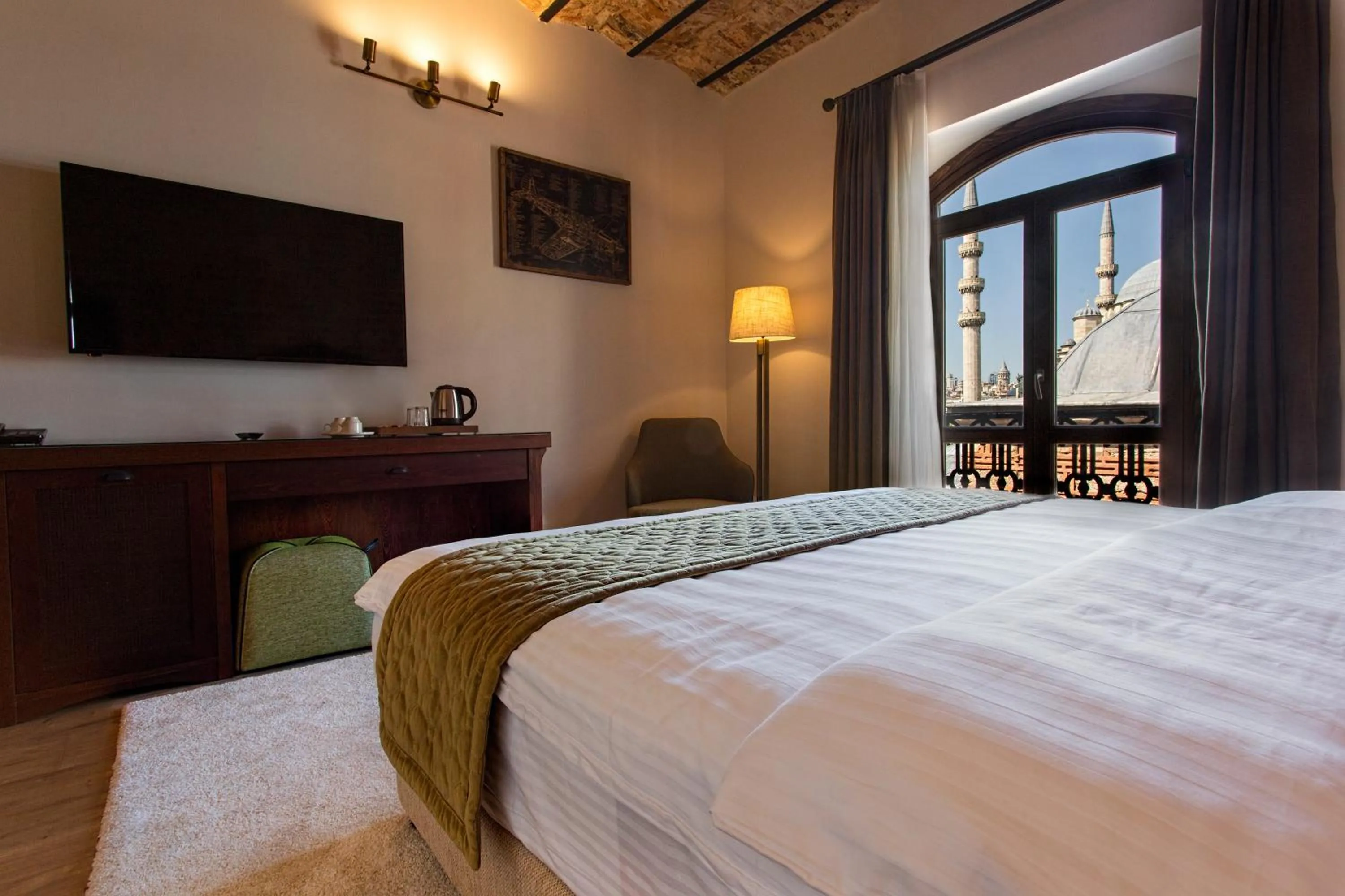 Bed in Mest Hotel Istanbul Sirkeci